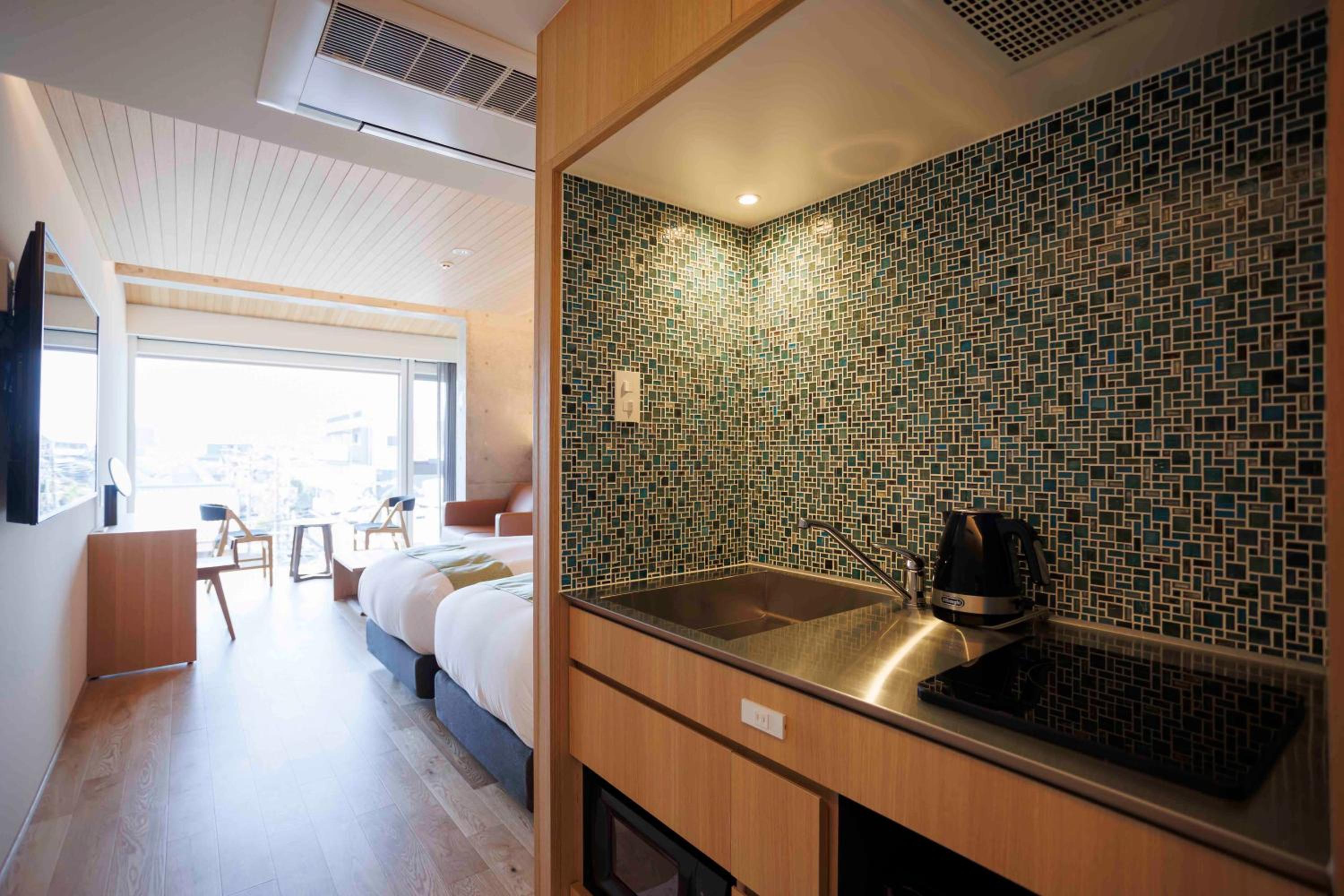 Family Twin Room - Photo 4