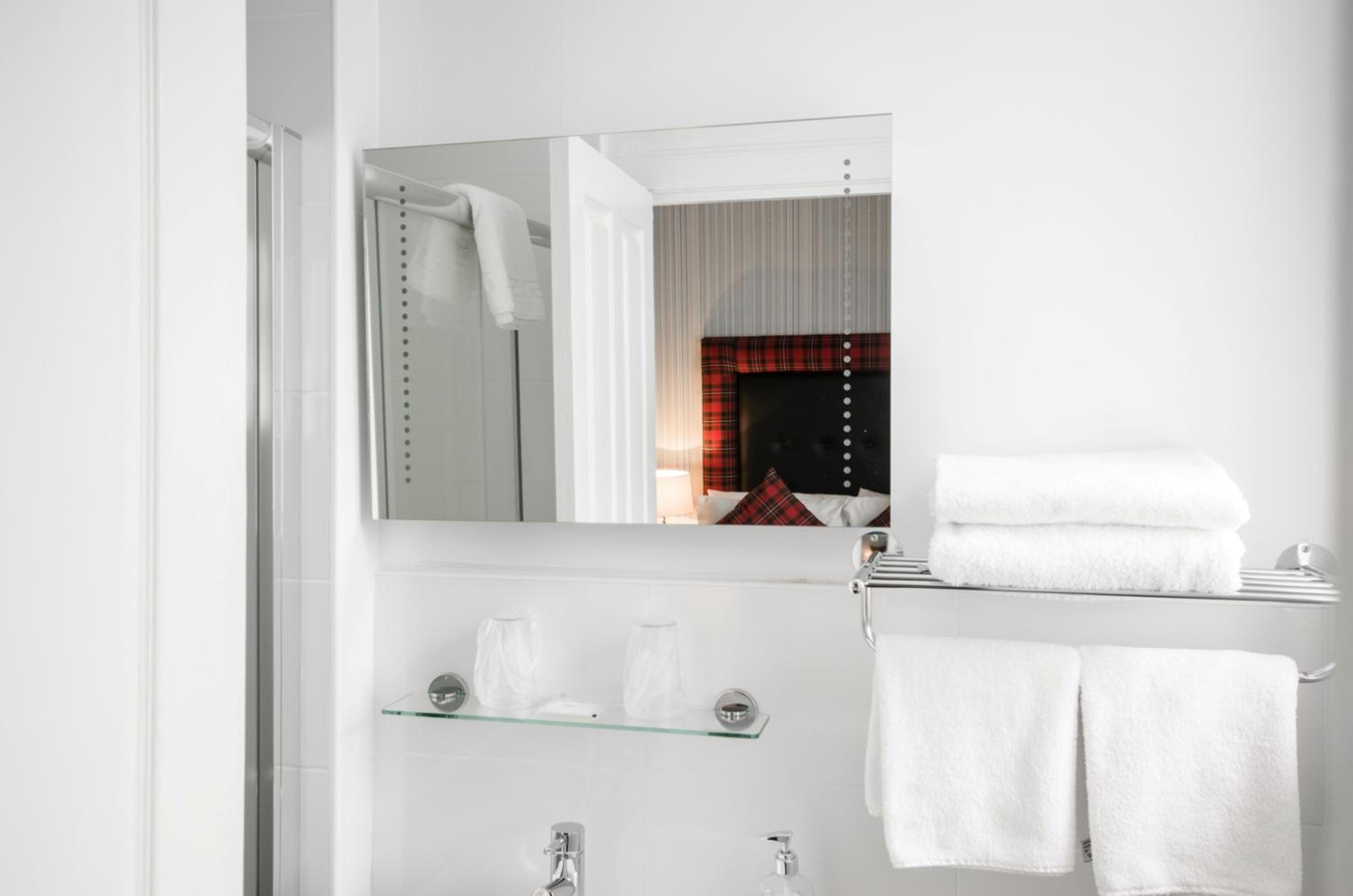 Single Room - Photo 5