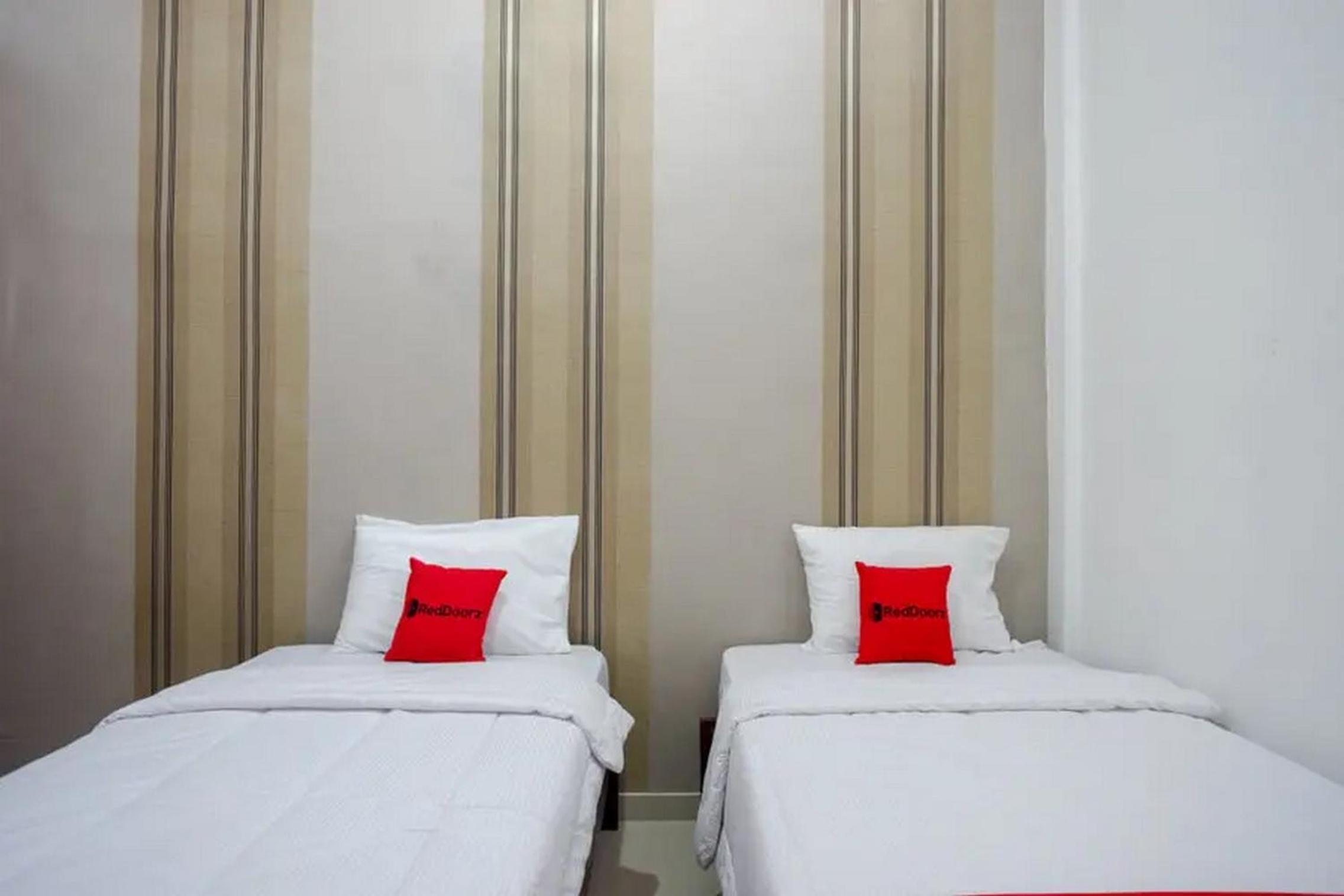 Twin Room - Photo 5