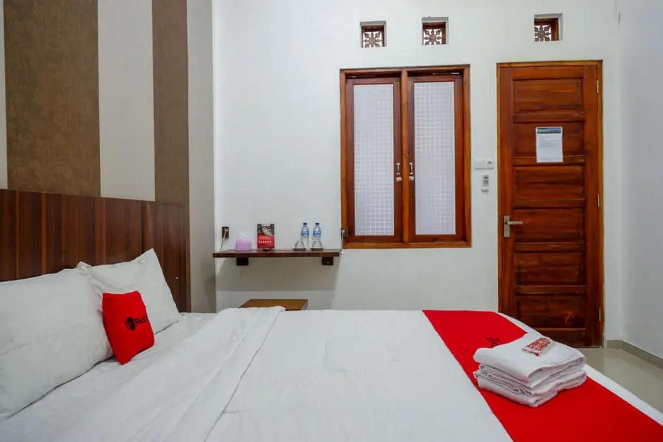 Deluxe Double Room - Photo 5