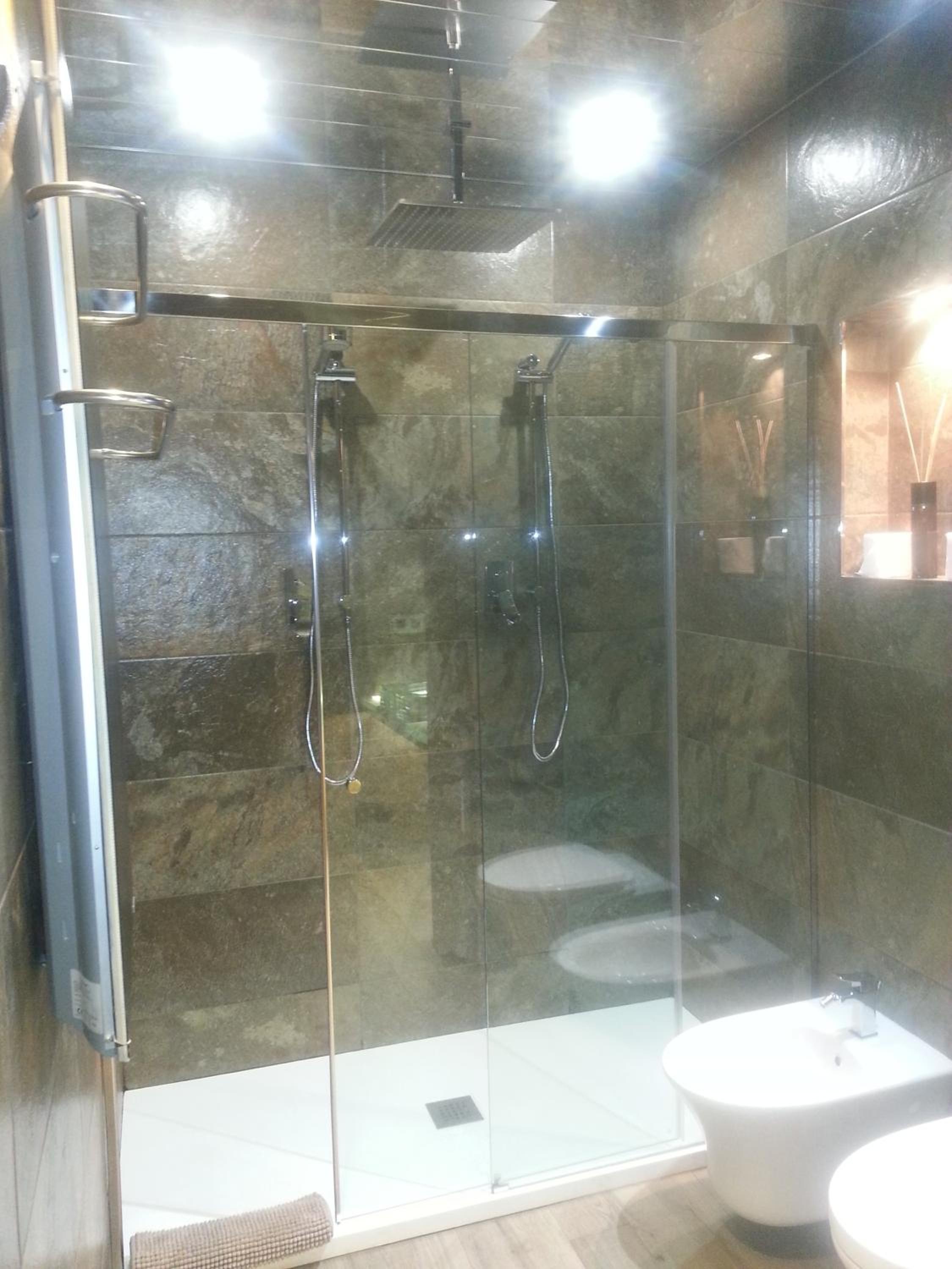 Two-Bedroom House (2-6 Adults) - Photo 146