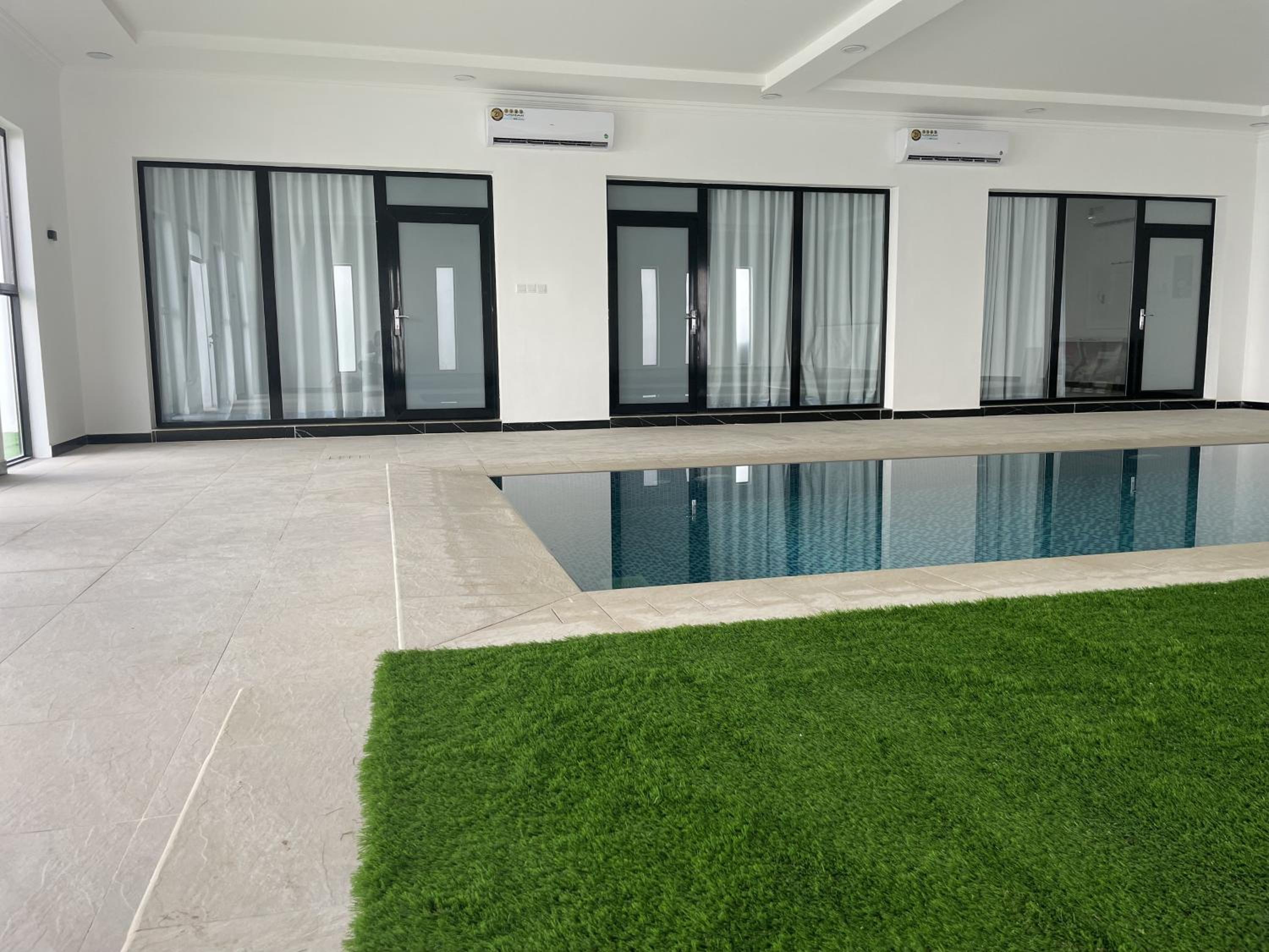Three-Bedroom Villa photo 3