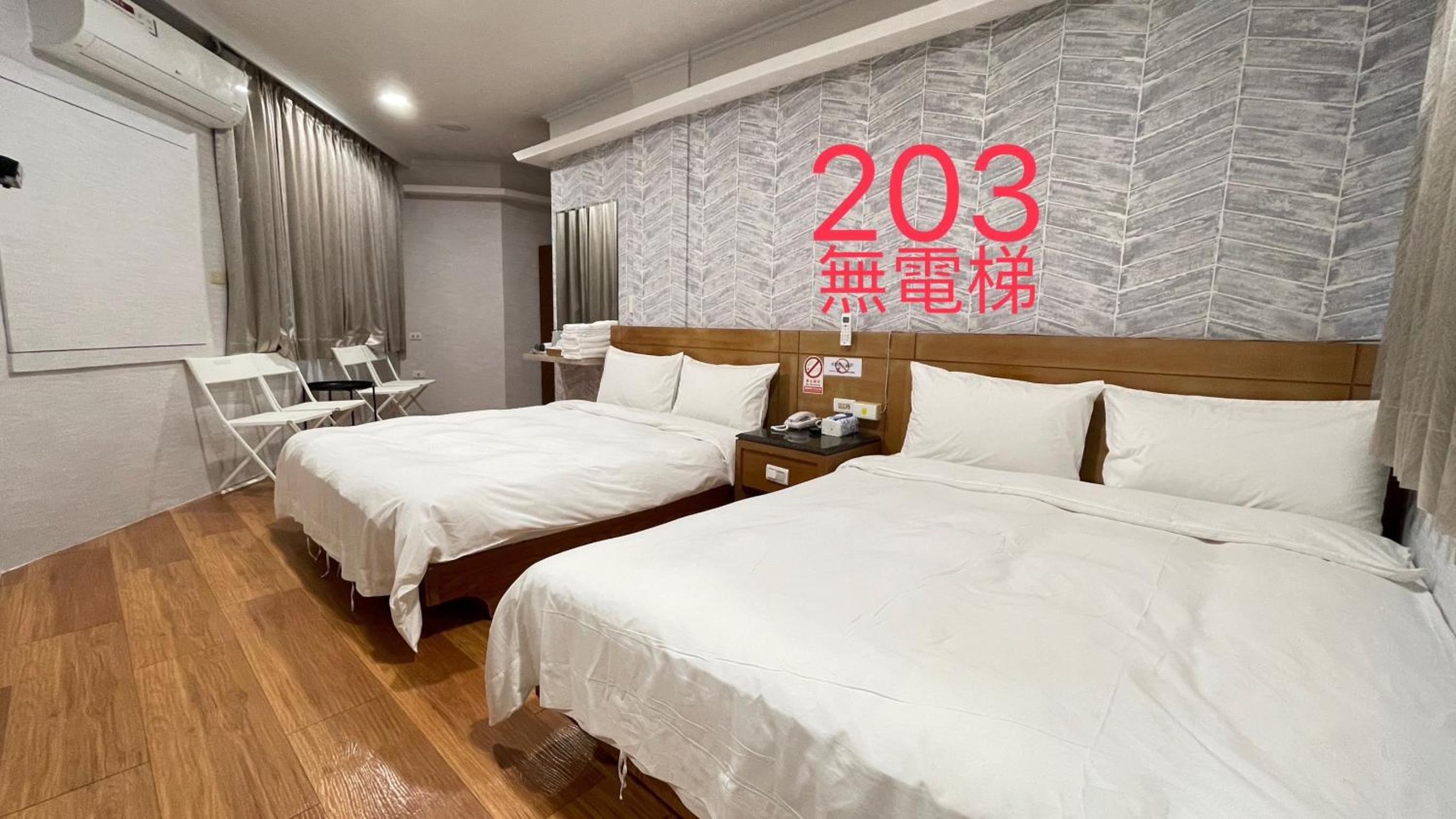 Quadruple Room photo 3
