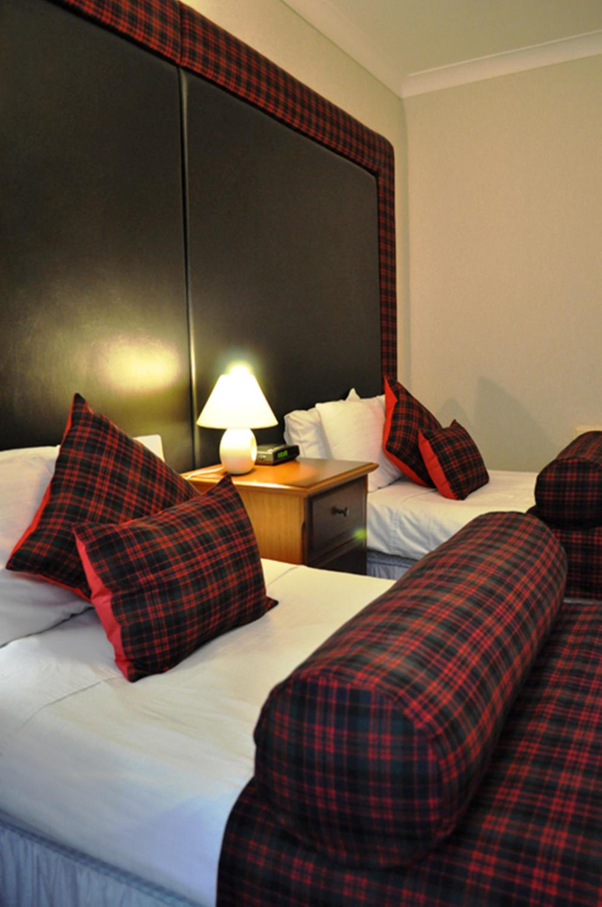 Twin Room - Photo 4