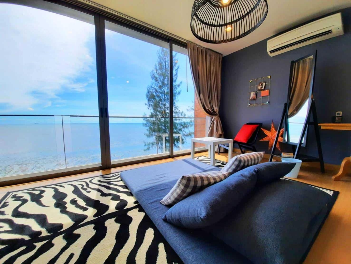 Villa with Sea View photo 1