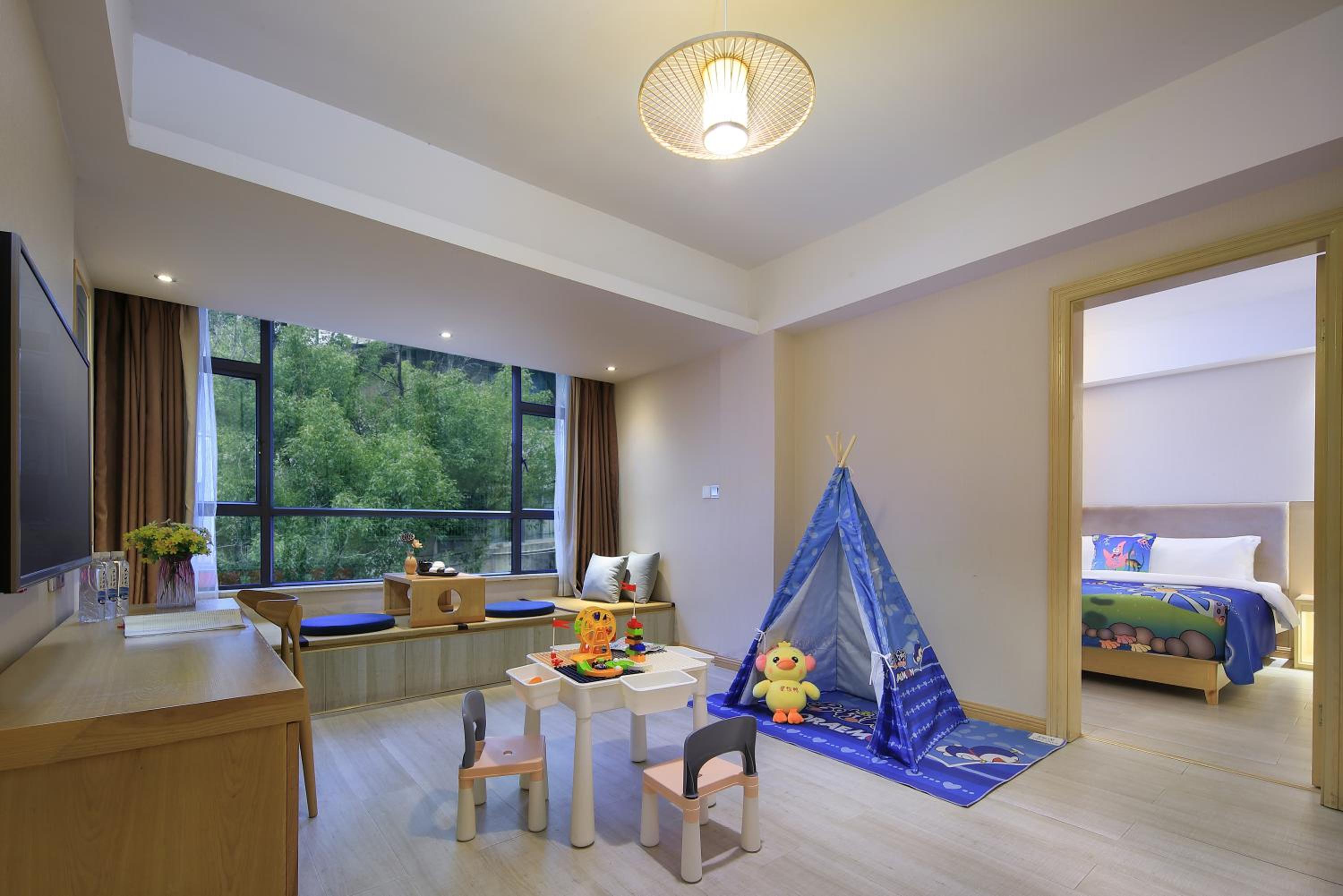 One-Bedroom Suite