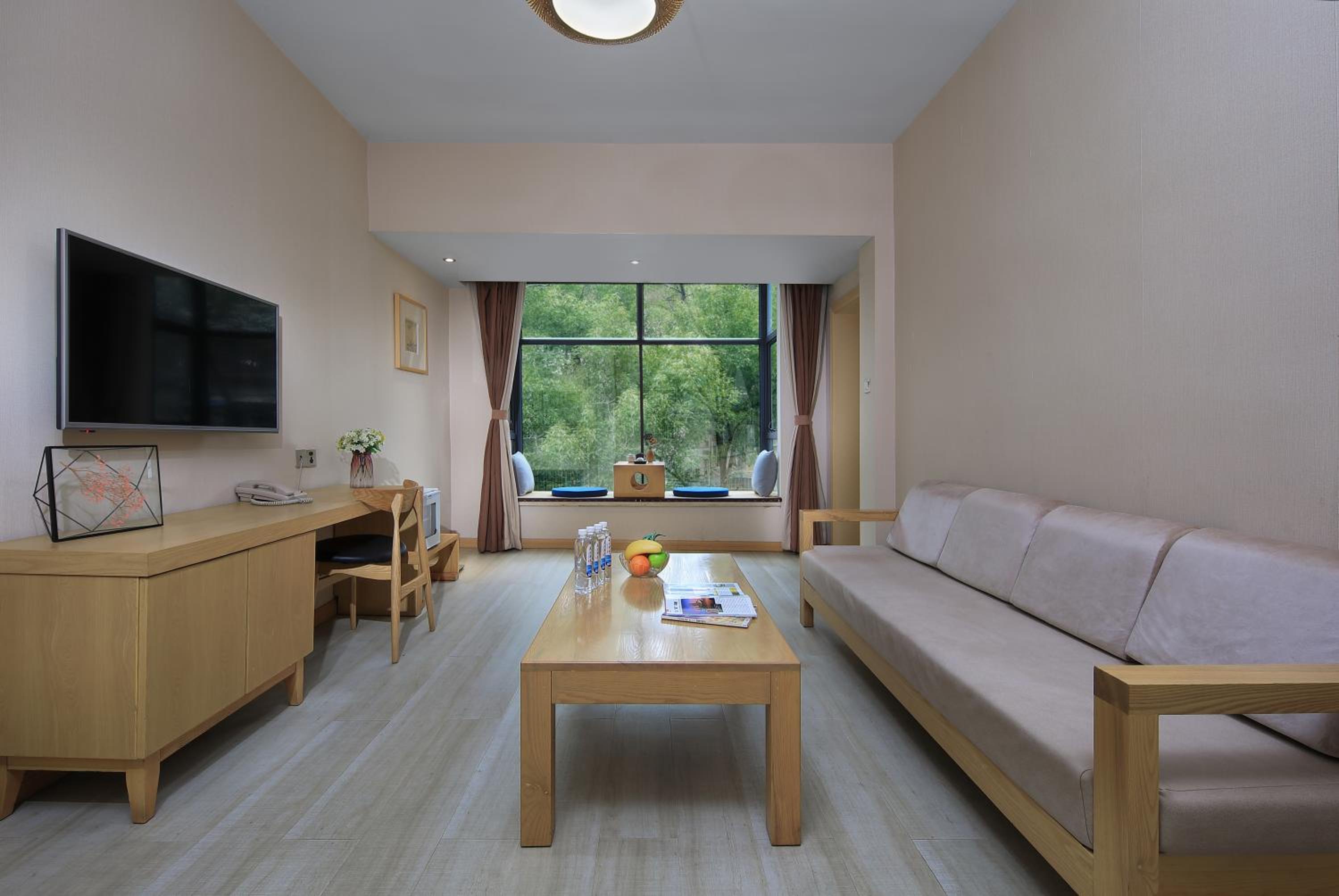 Two-Bedroom Suite photo 2