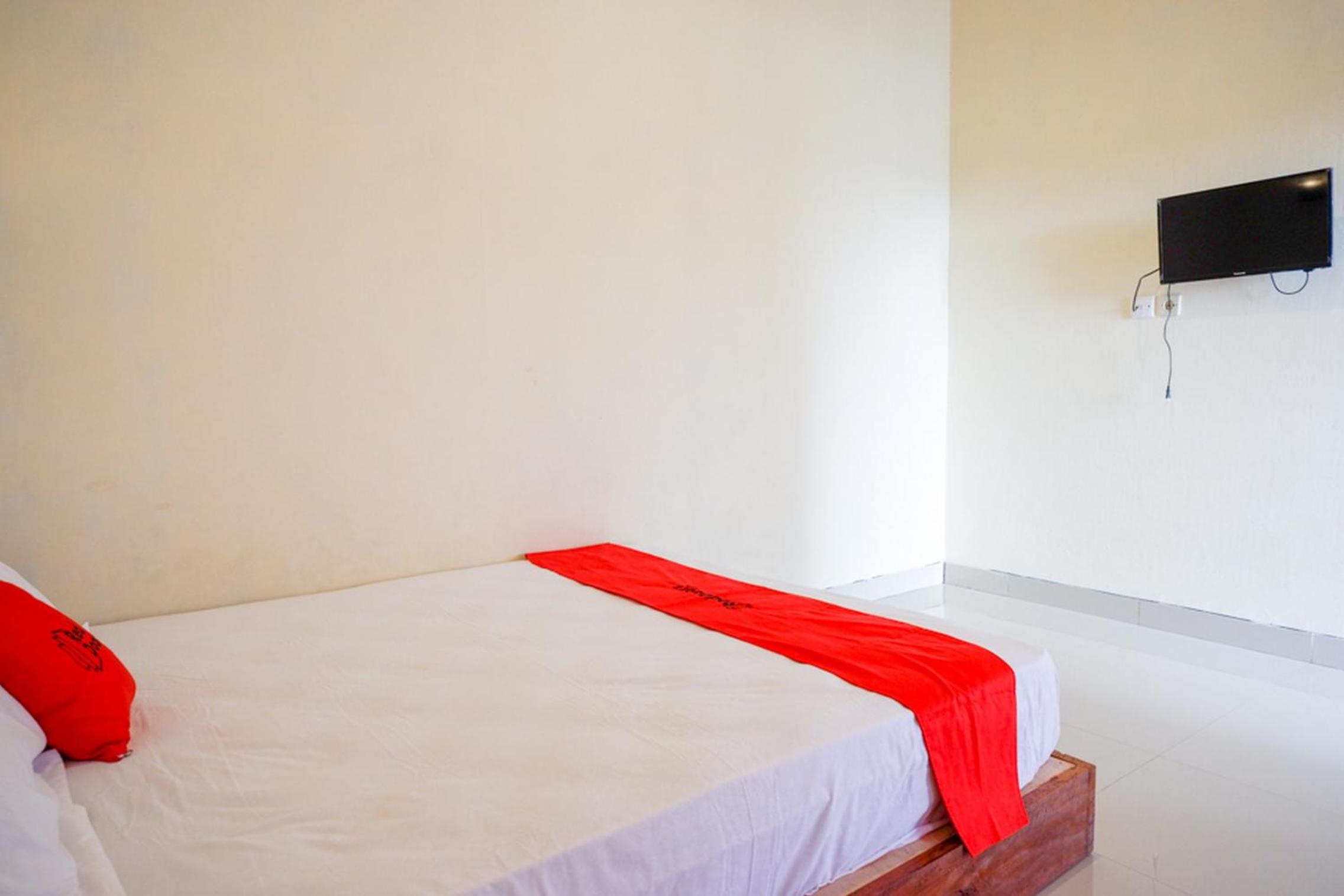 Standard Double Room - Photo 4