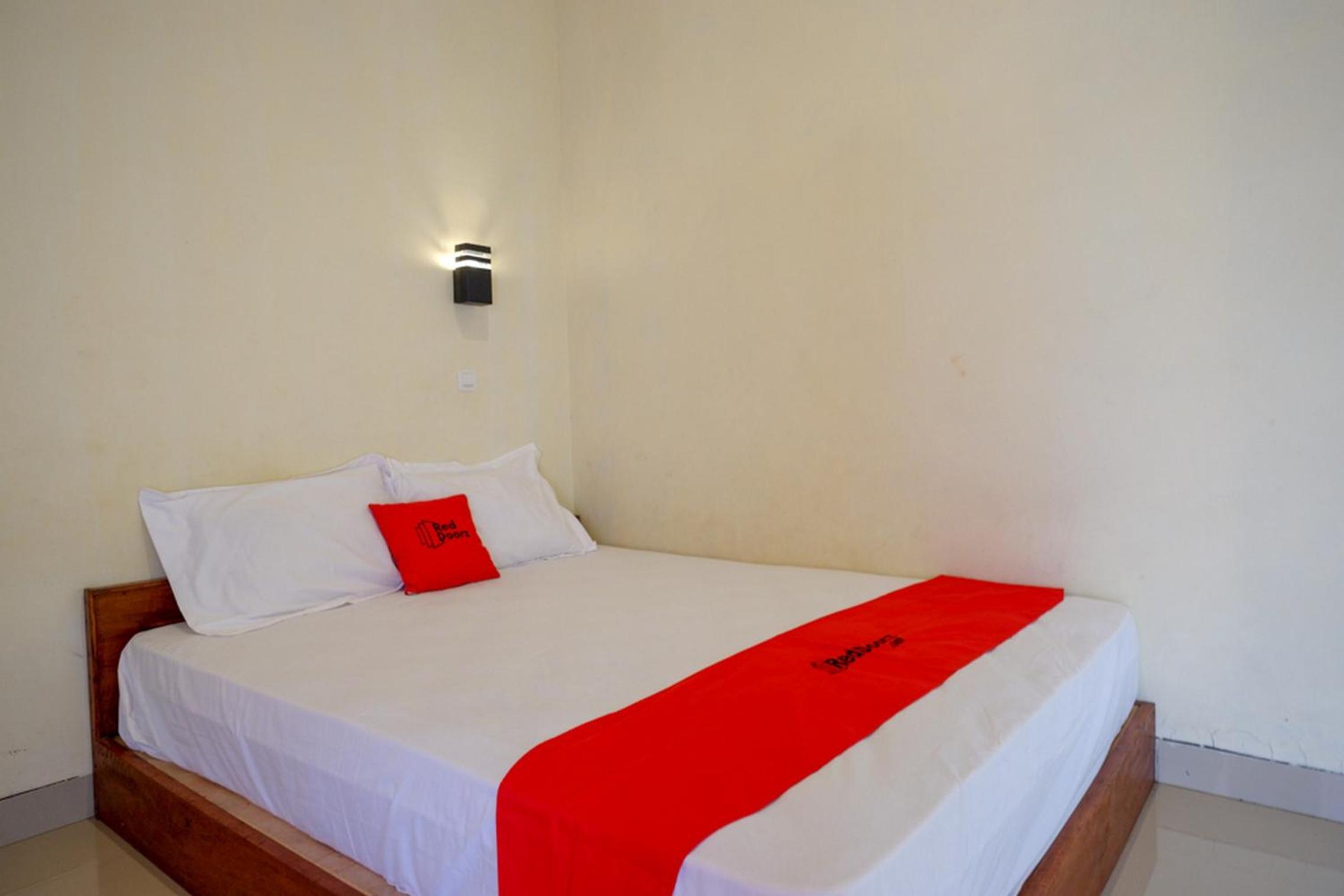 Standard Double Room - Photo 2