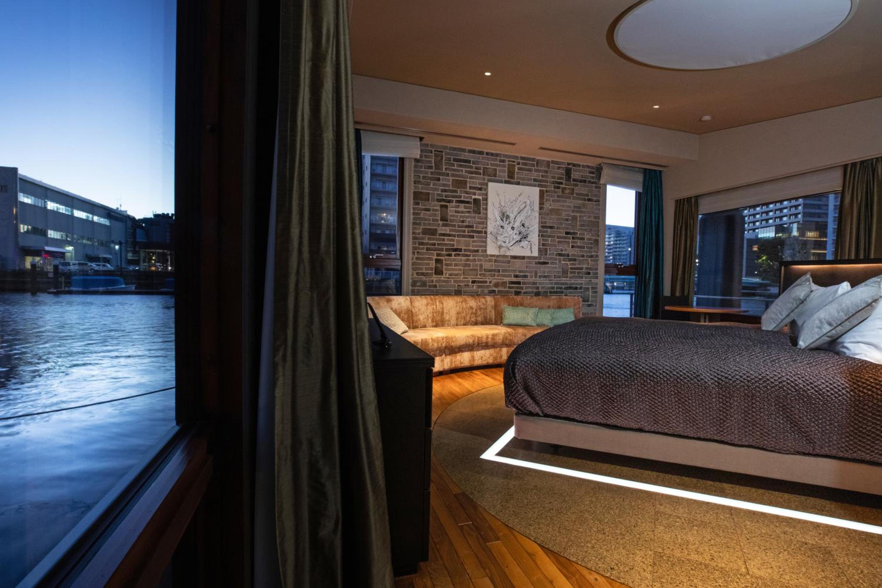 King Room with Sea View photo 2