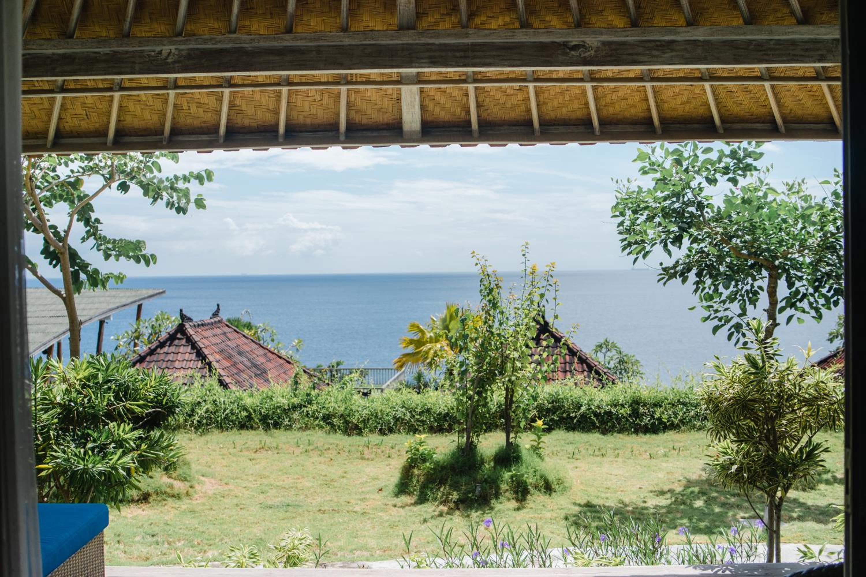 Bungalow with Sea View - Photo 16