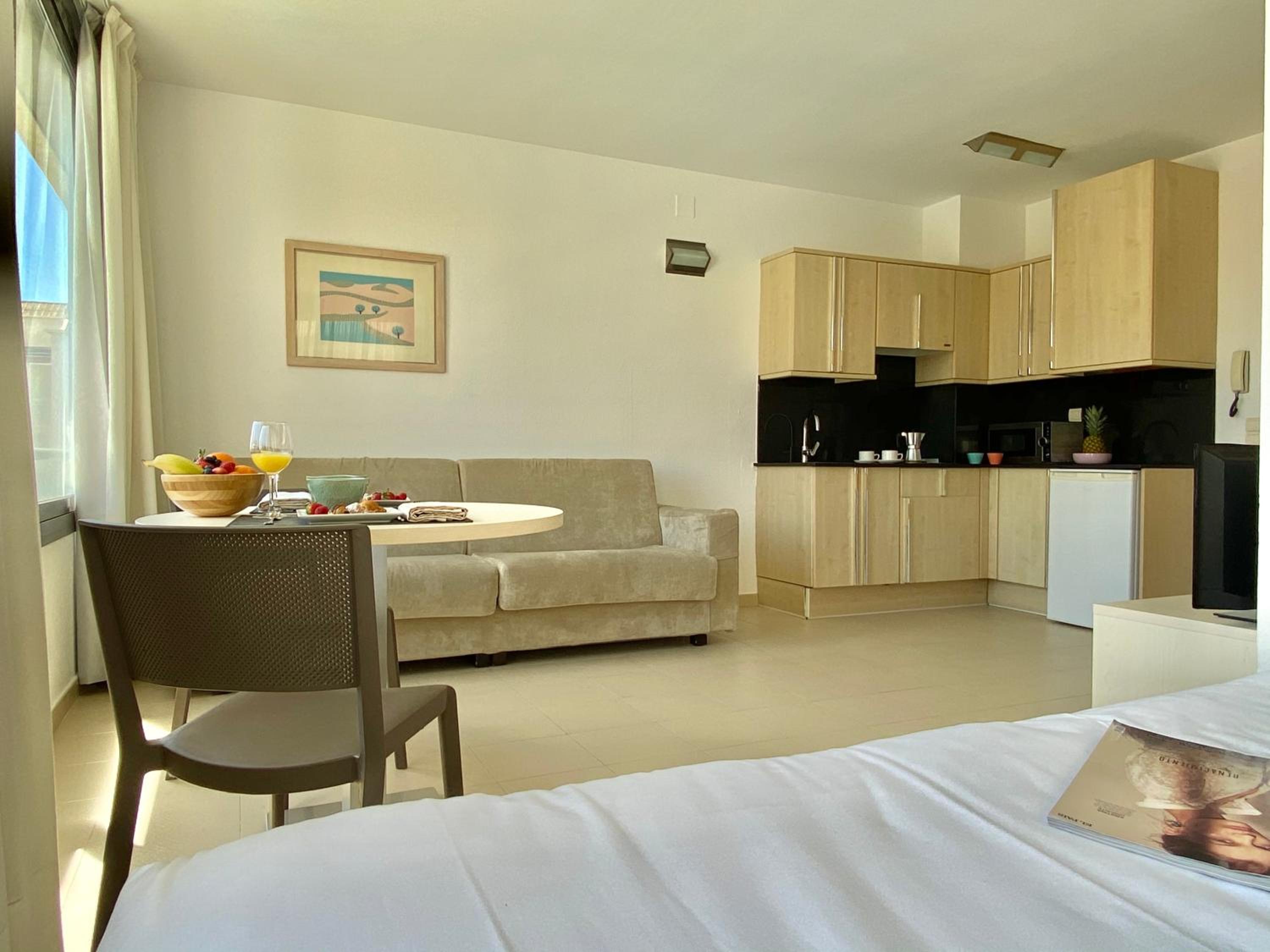 Standard Apartment - Photo 5