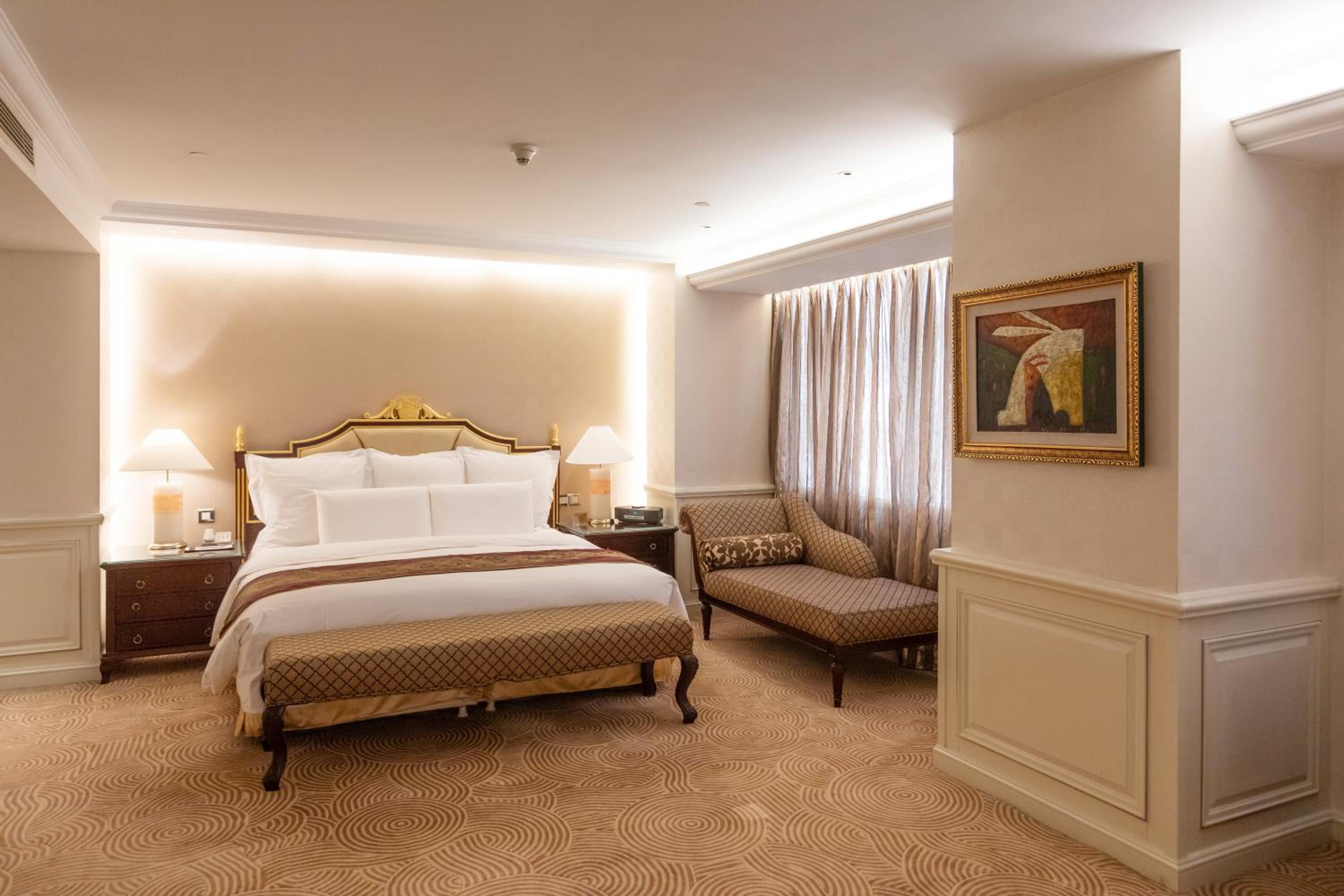 Premium Suite