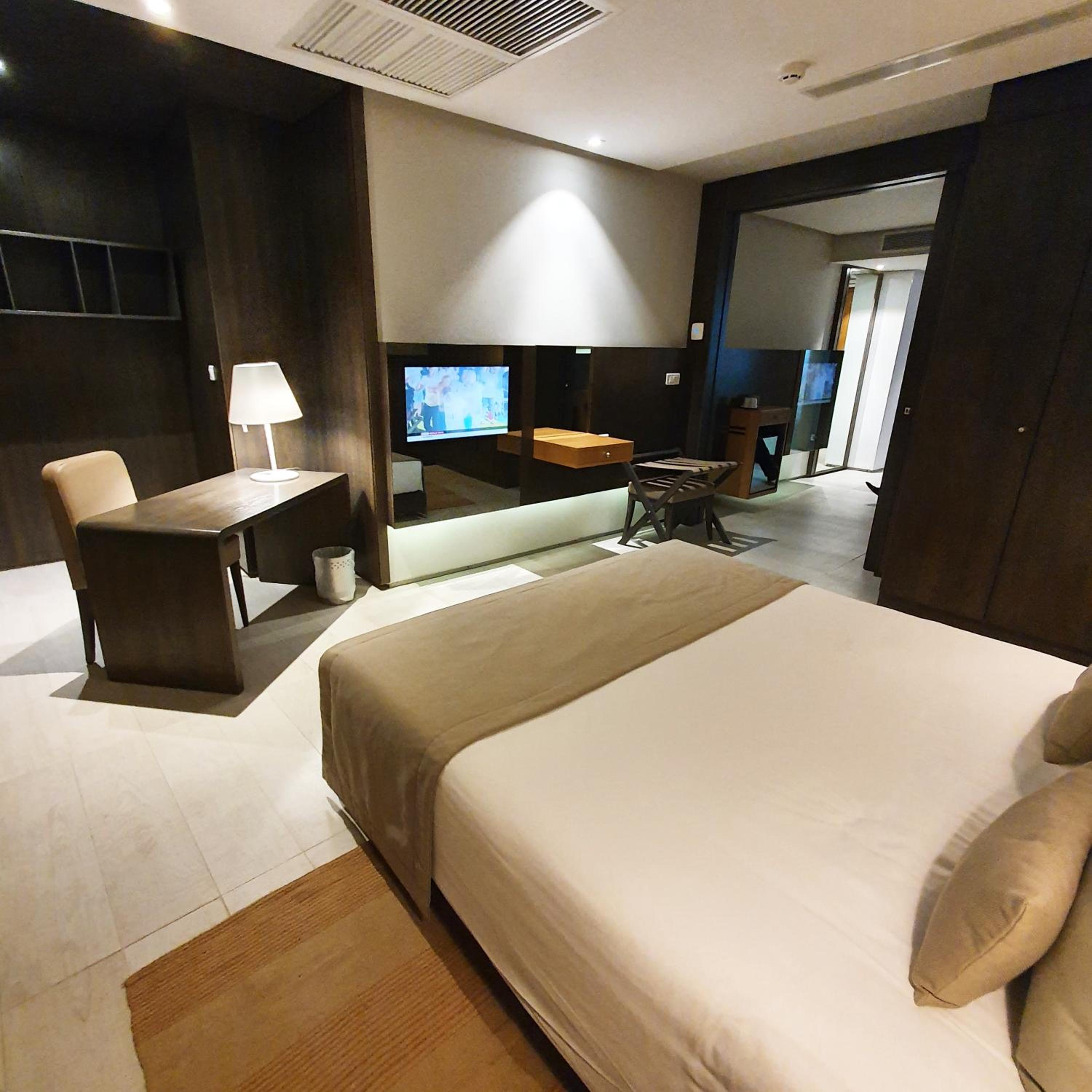 Superior Suite
