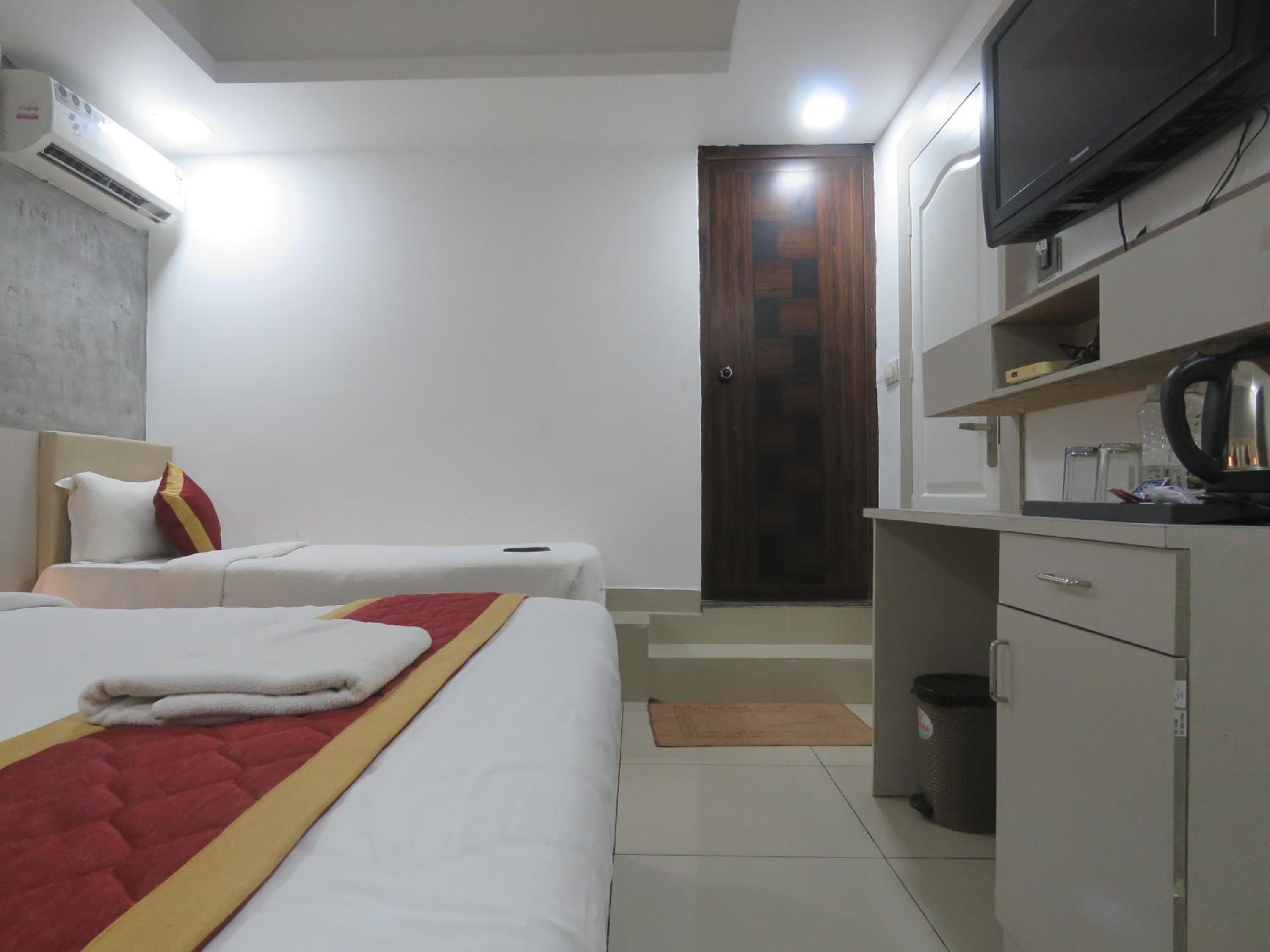 Deluxe Triple Room - Photo 2