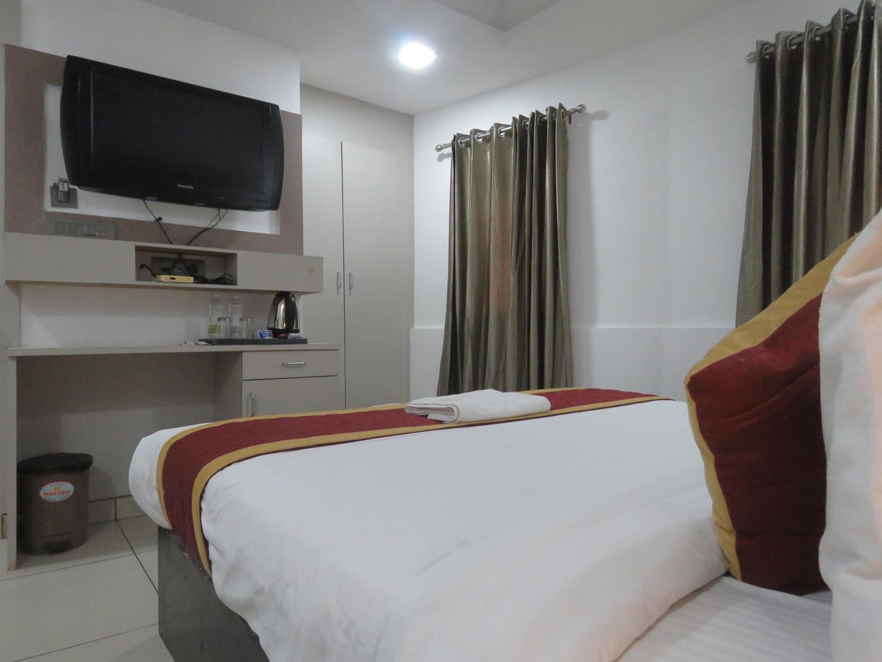 Deluxe Triple Room - Photo 15
