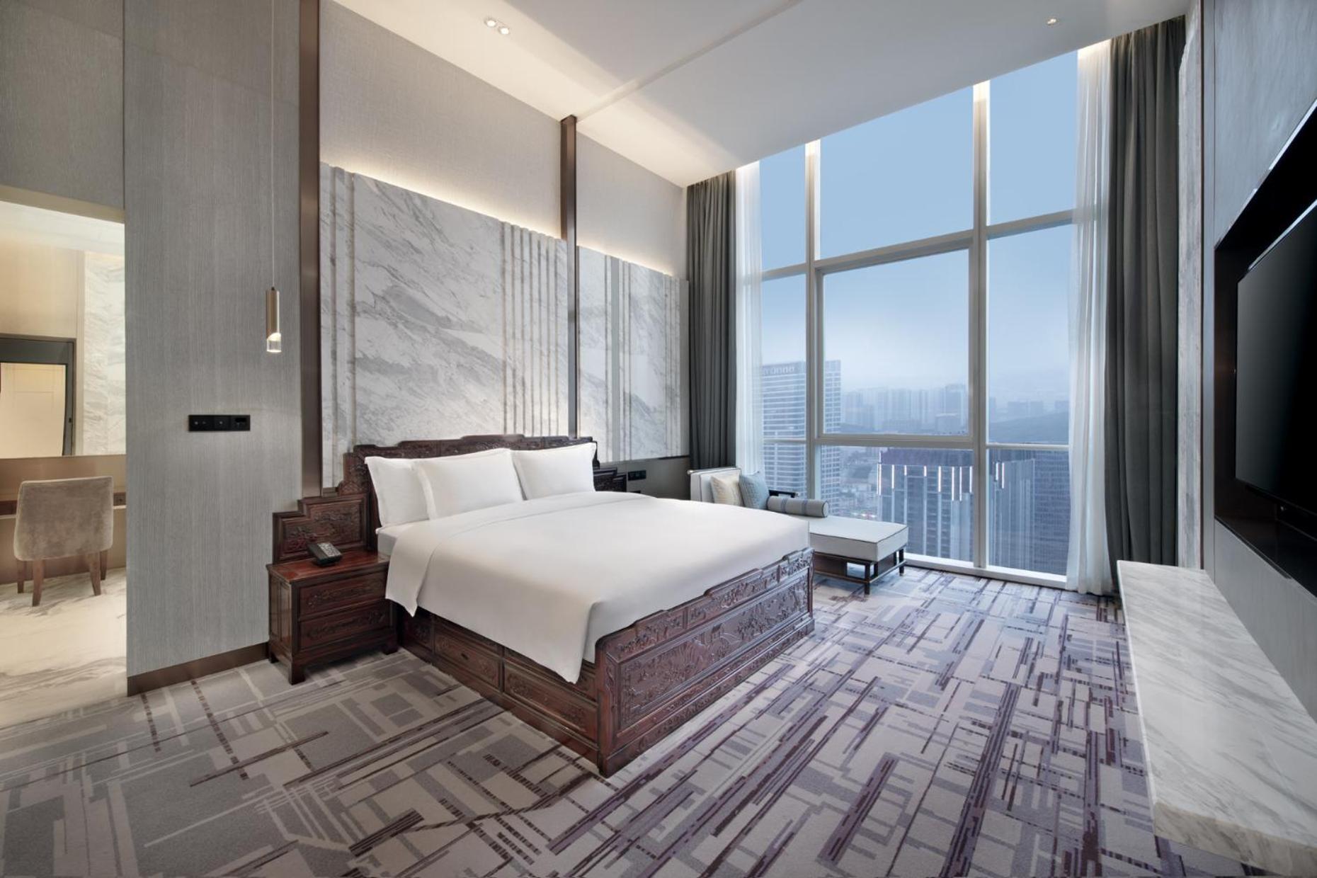 Royal Suite - Photo 1