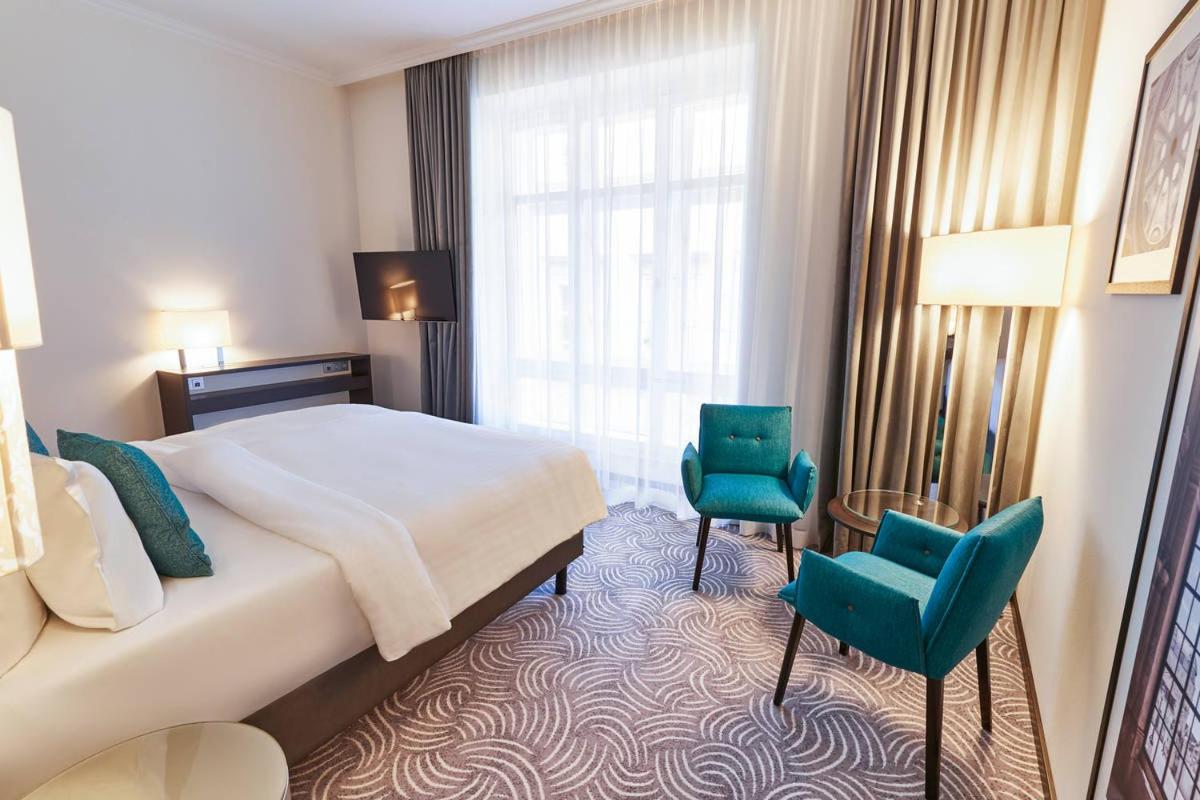 Superior King or Twin Room - Photo 1