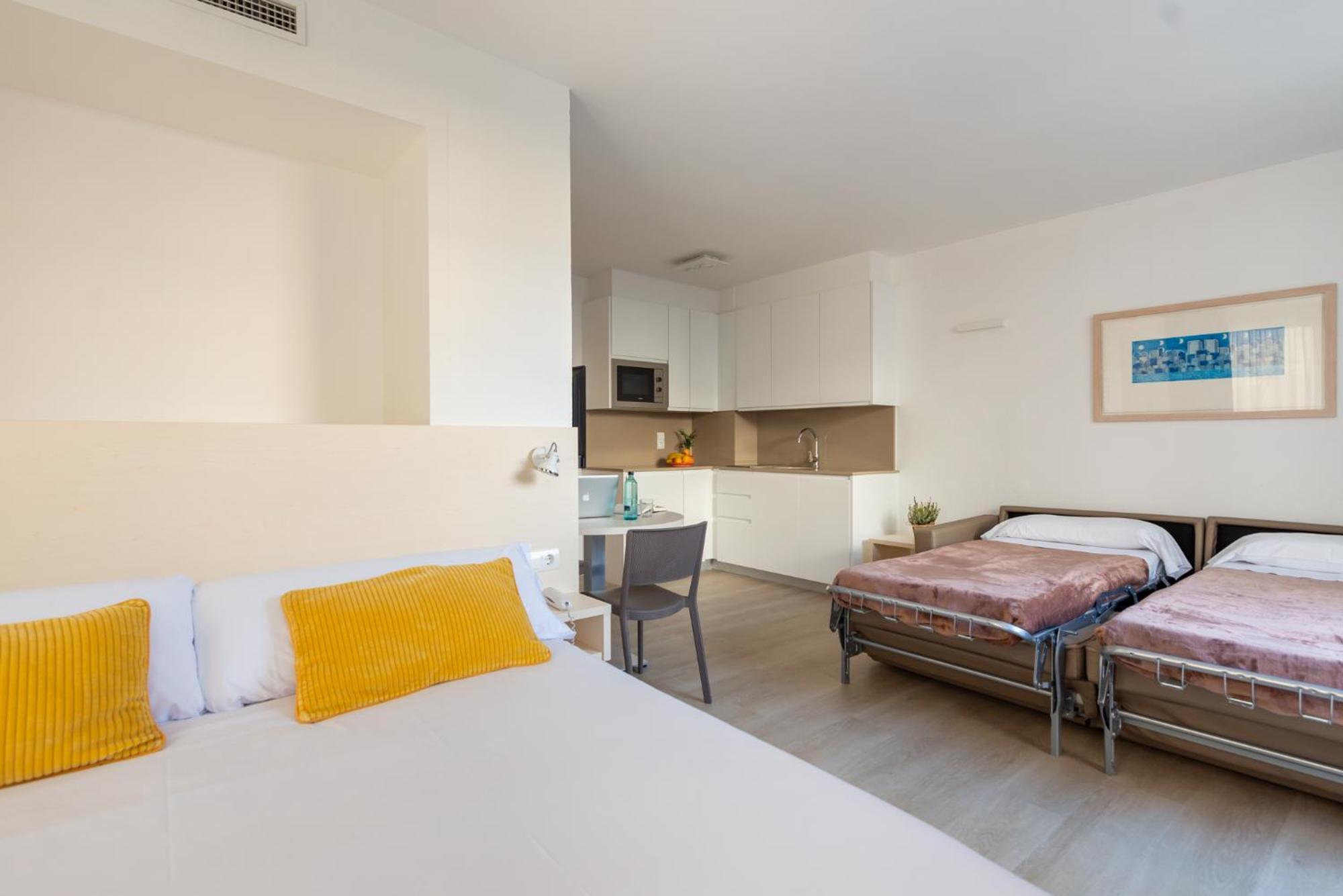 Superior  Apartment with Terrace photo 2