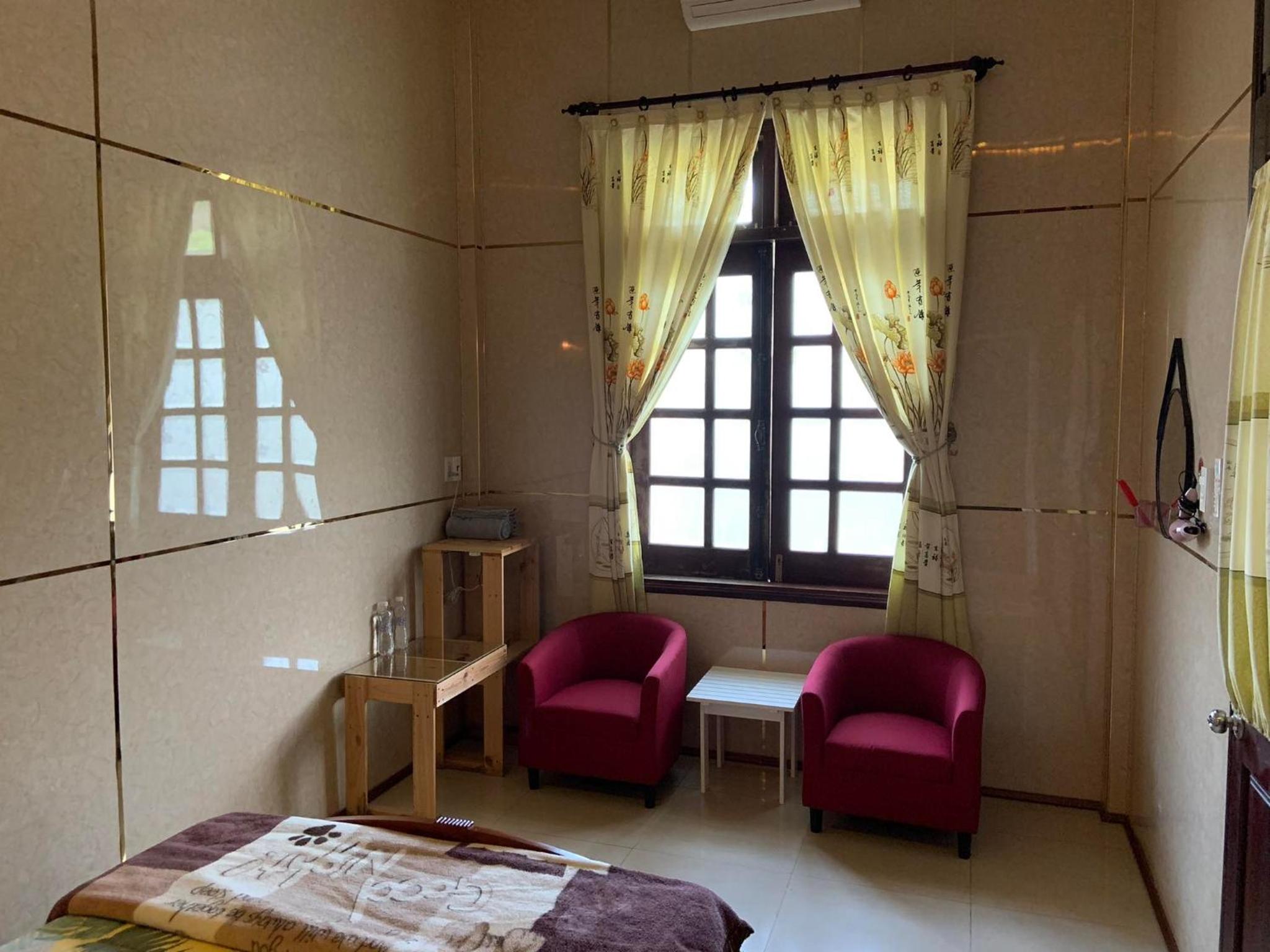 Double Room With Lake View - Photo 13