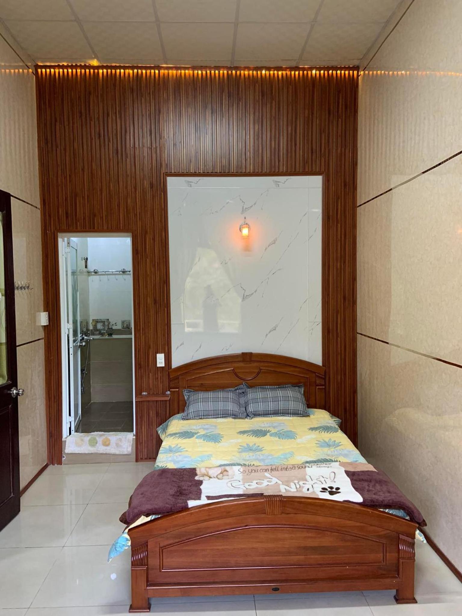 Double Room With Lake View - Photo 10