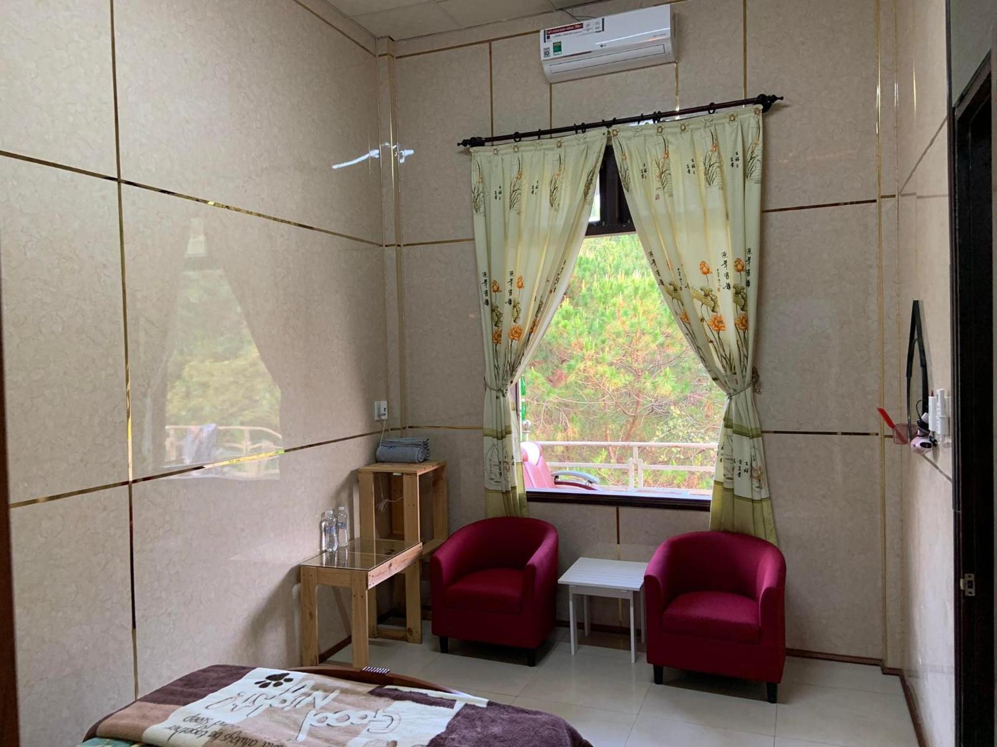 Double Room With Lake View - Photo 5