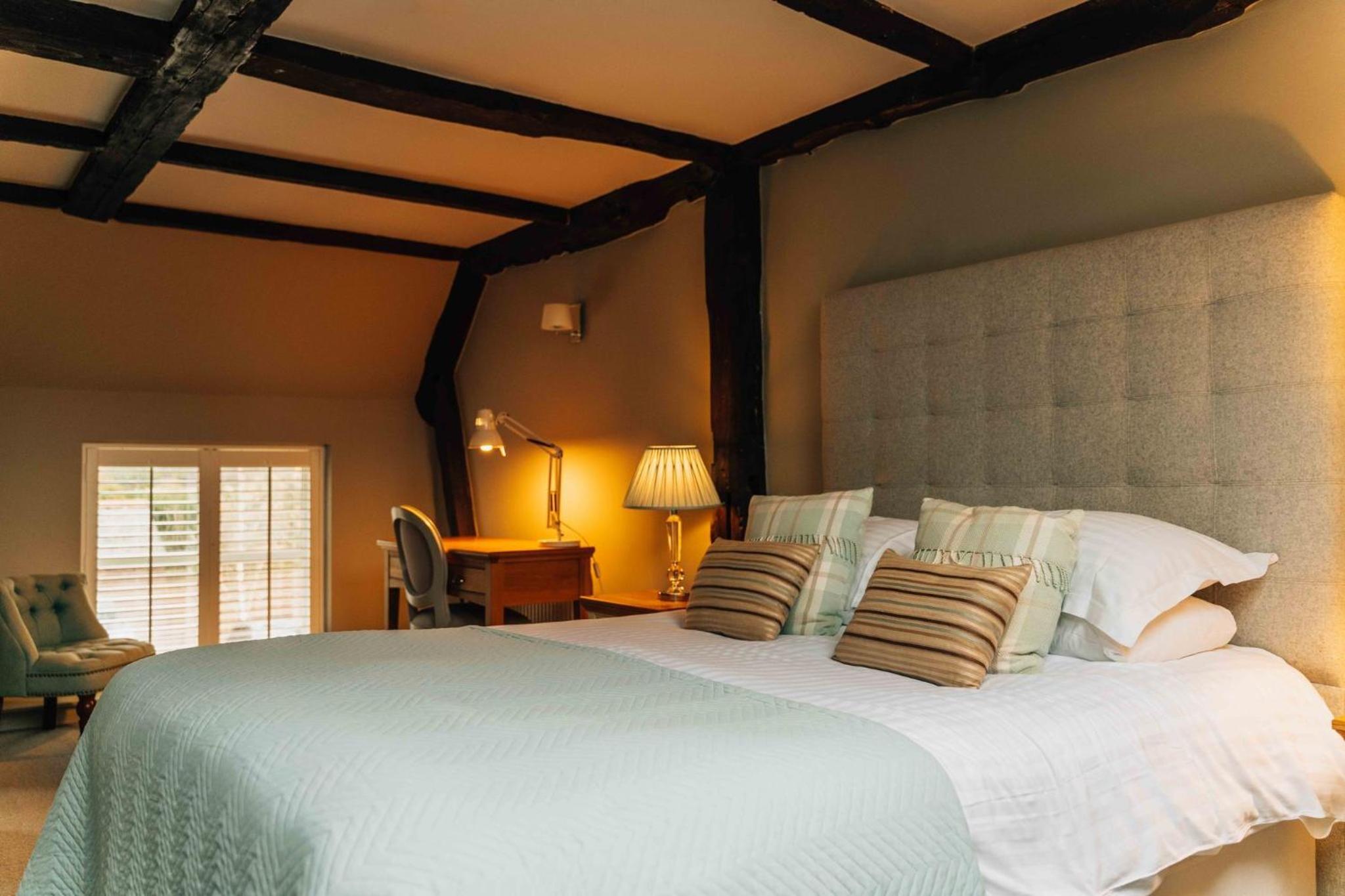 Superior King Room photo 1