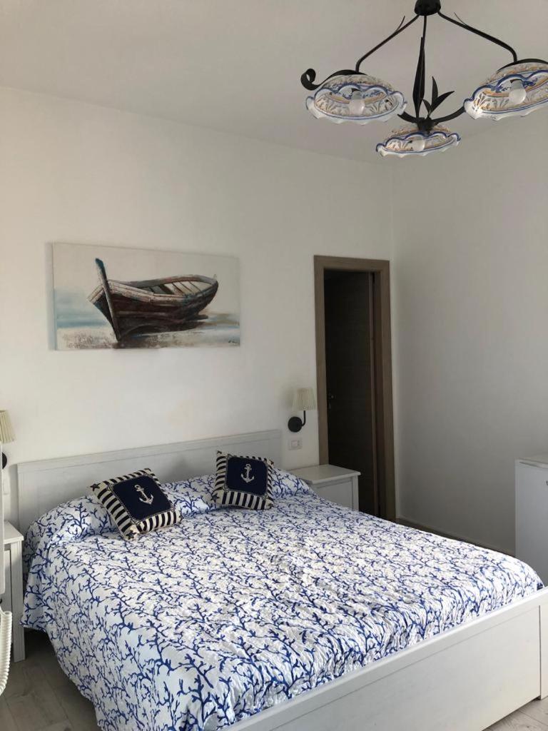Deluxe Double Room with Sea View