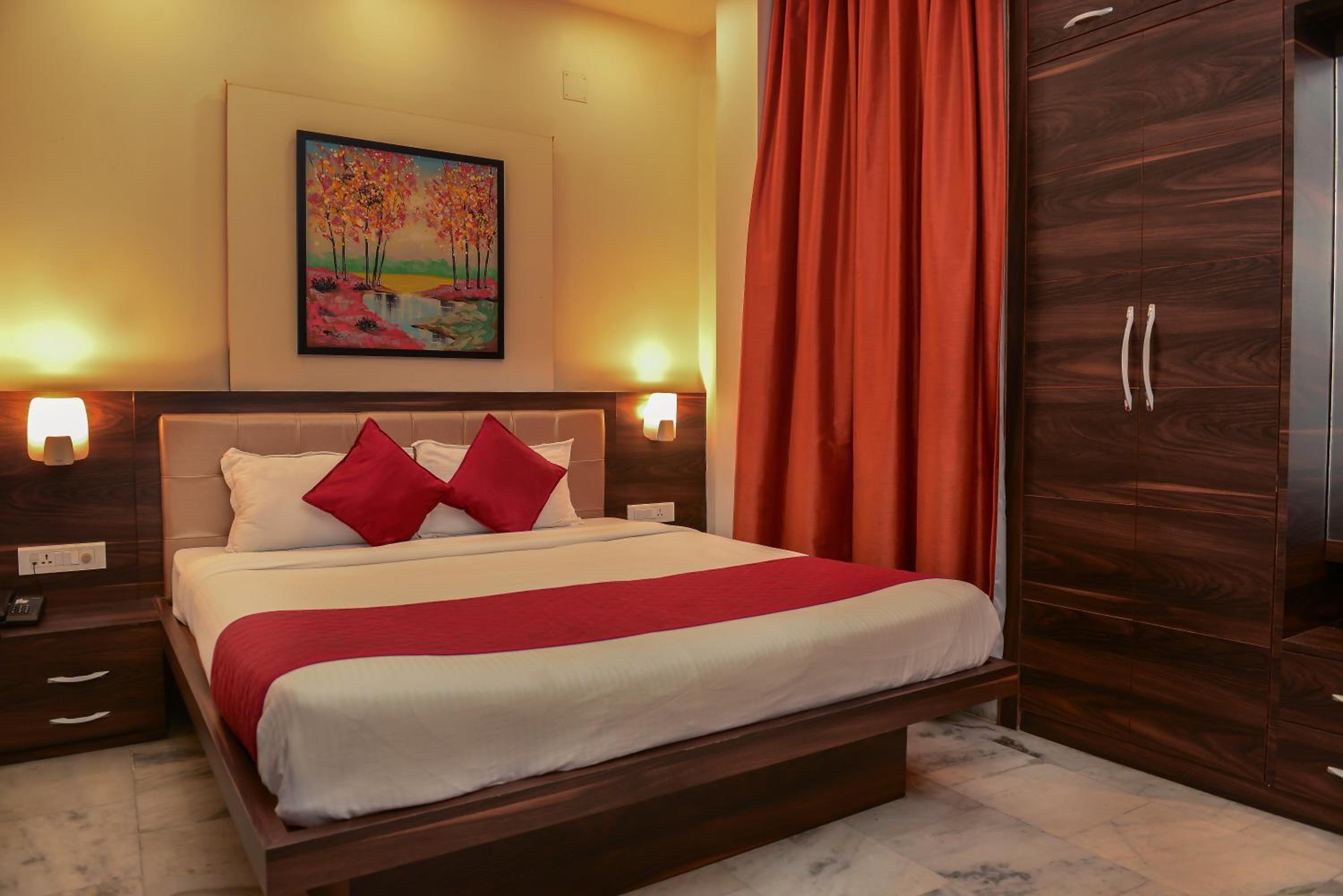 Deluxe Double Room - Photo 1