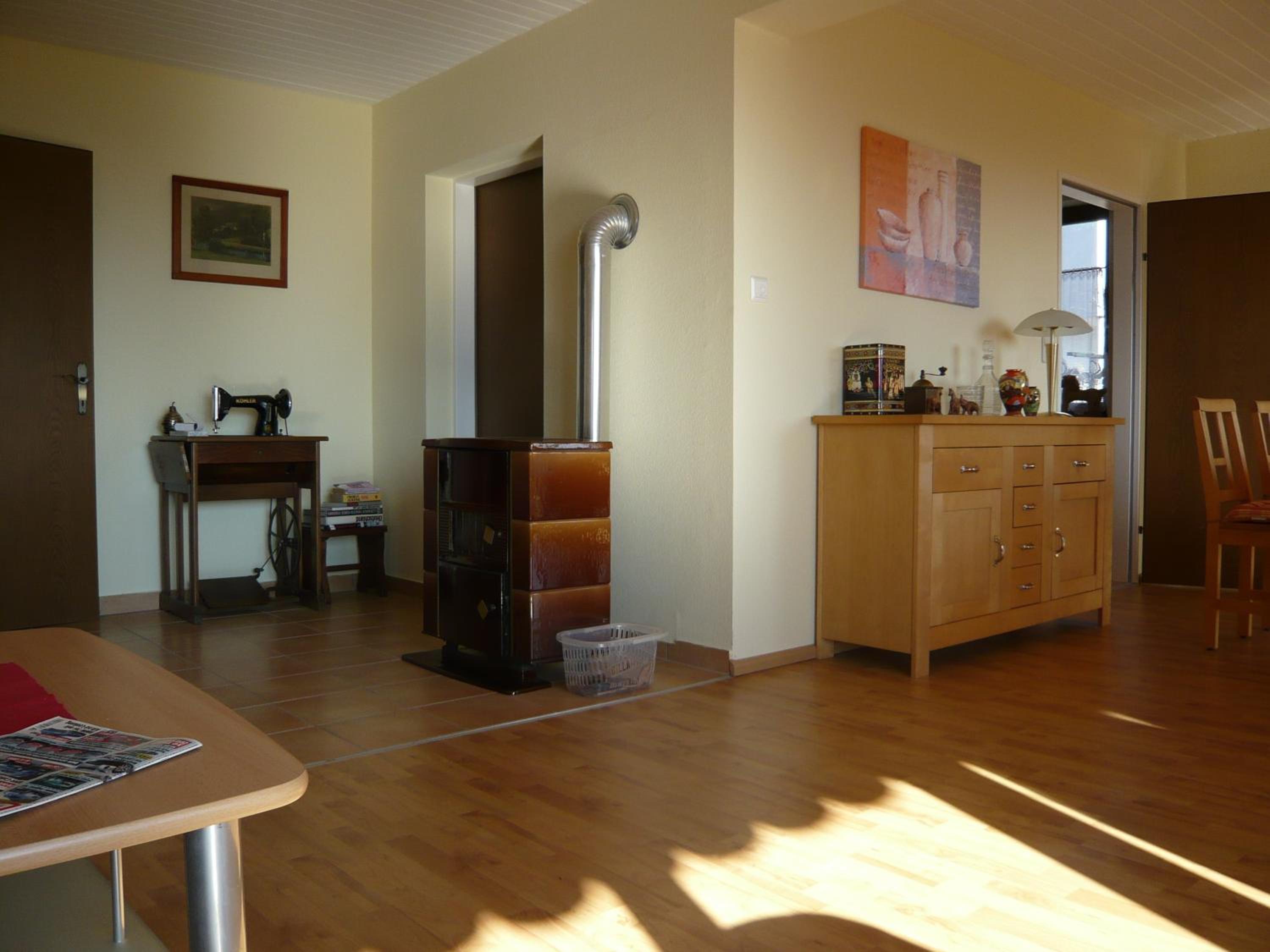 Apartment with Mountain View - Photo 8