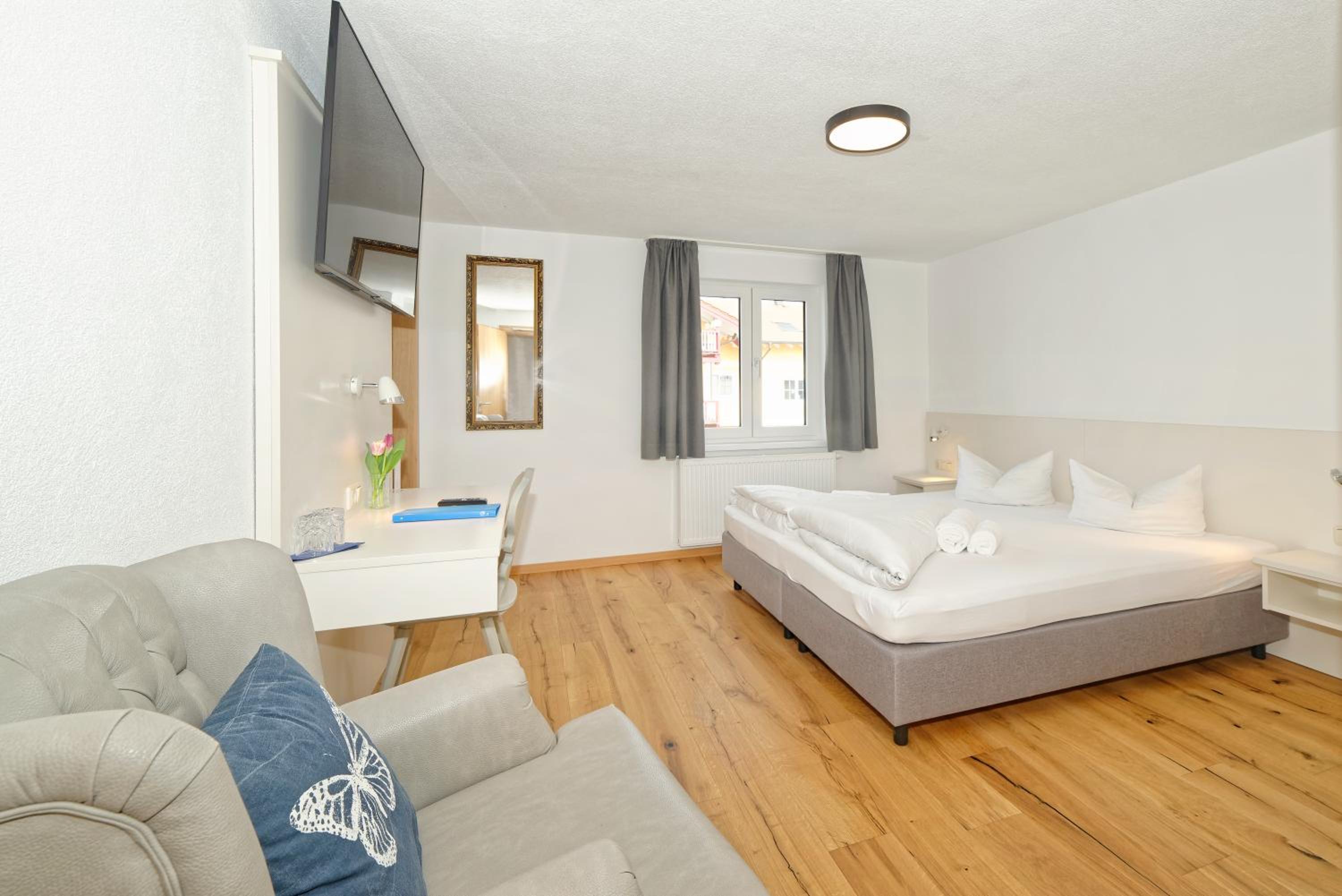 Double Room - Photo 4