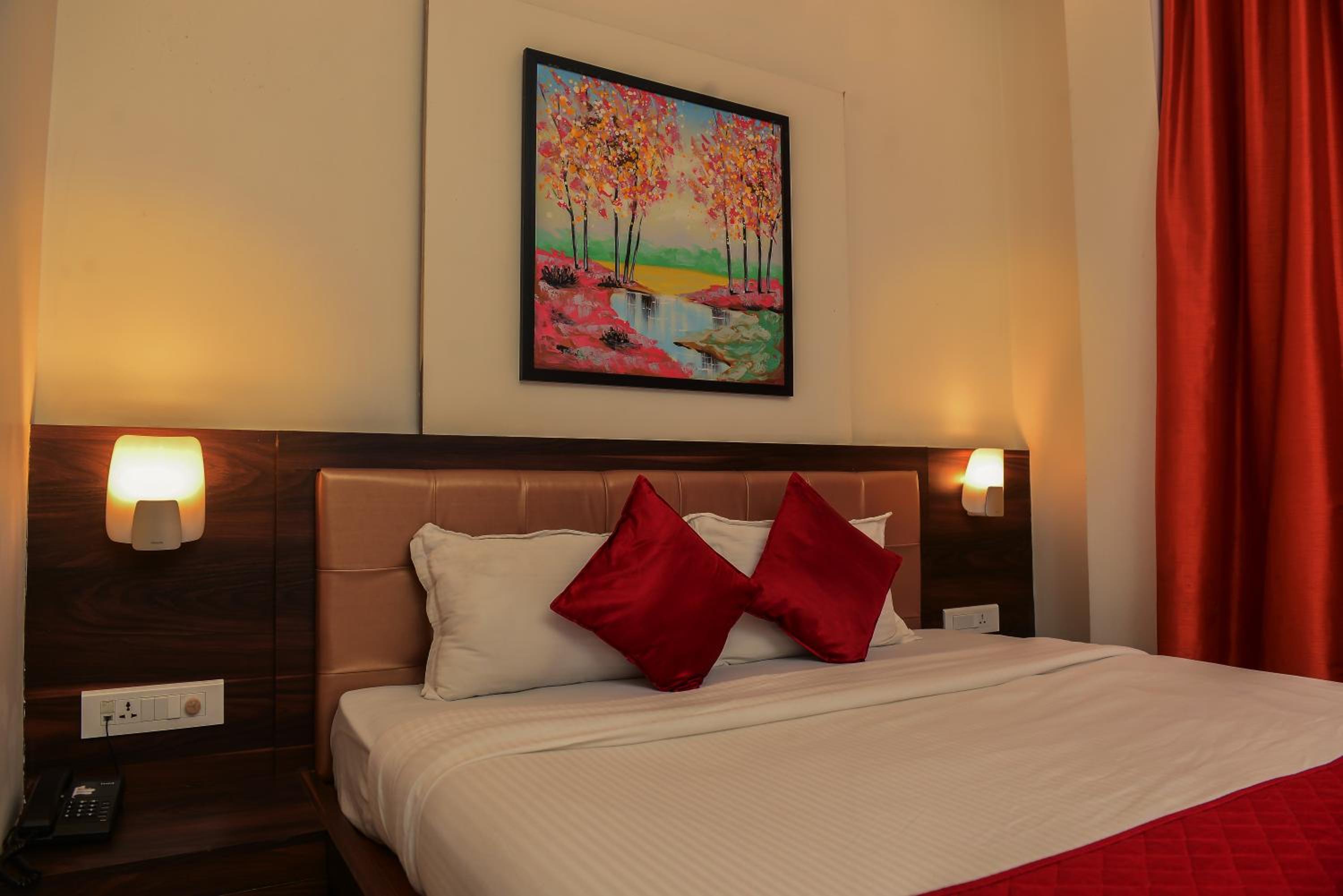 Deluxe Double Room - Photo 27