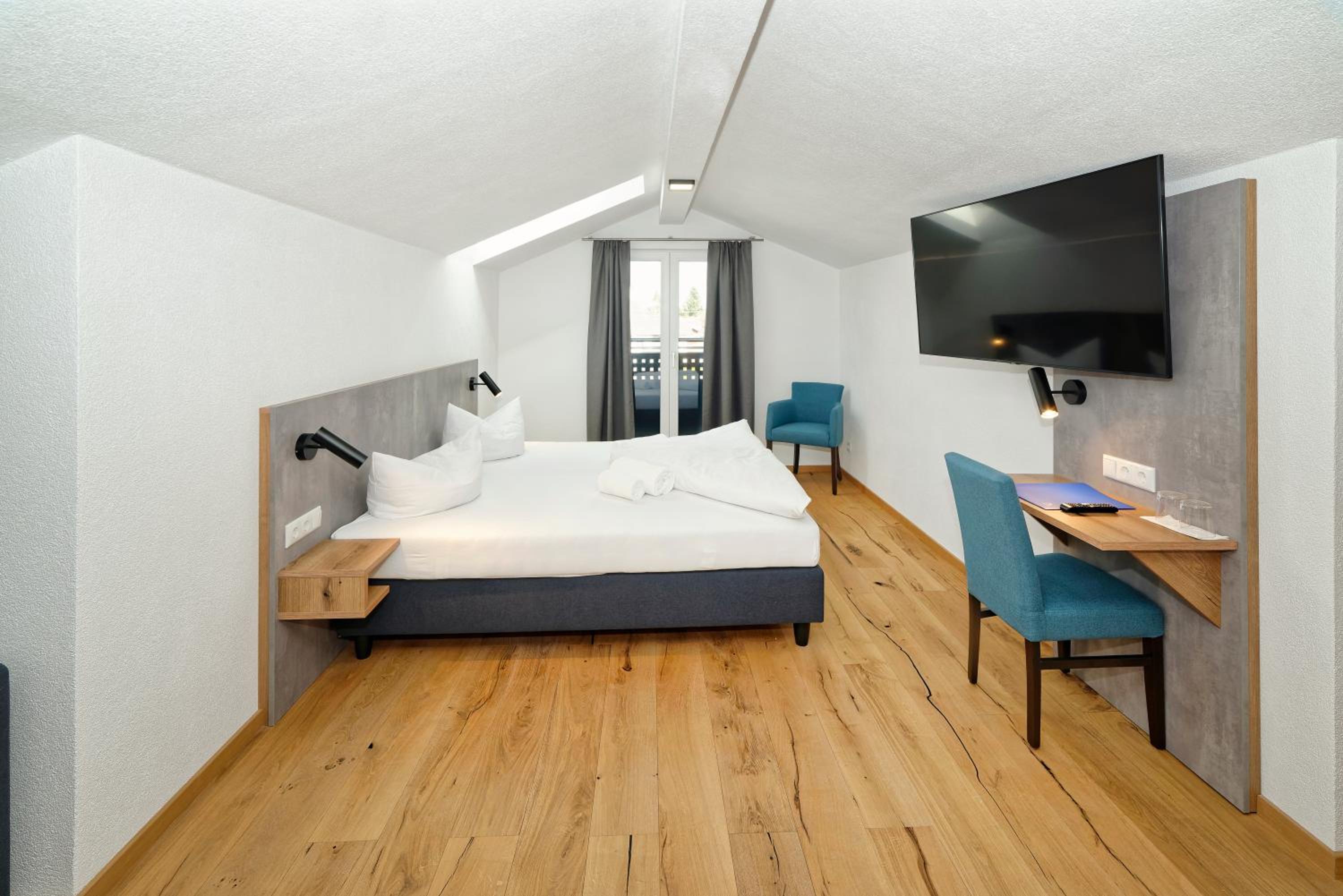 Superior Double Room - Photo 1