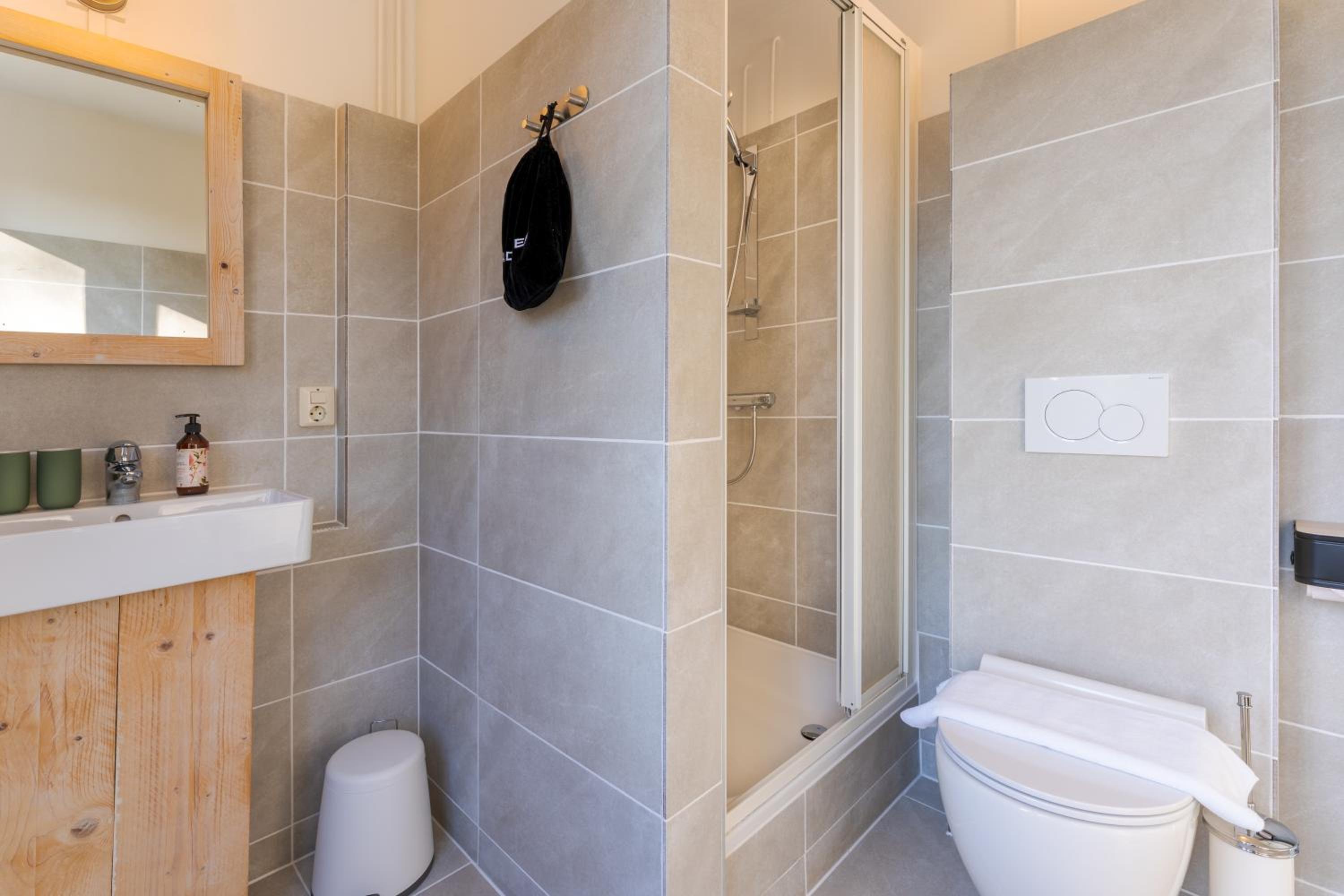 Double Room - Photo 21
