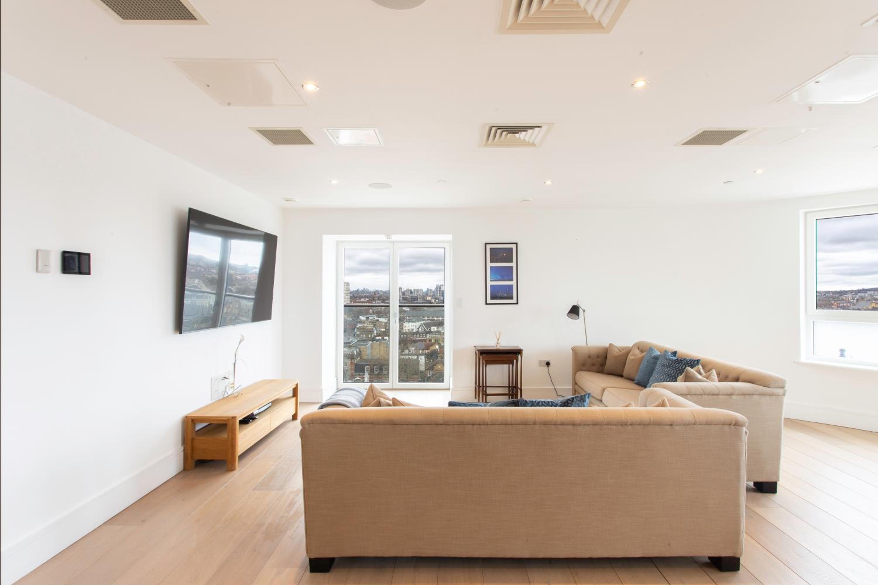 Two-Bedroom Apartment with Terrace photo 1