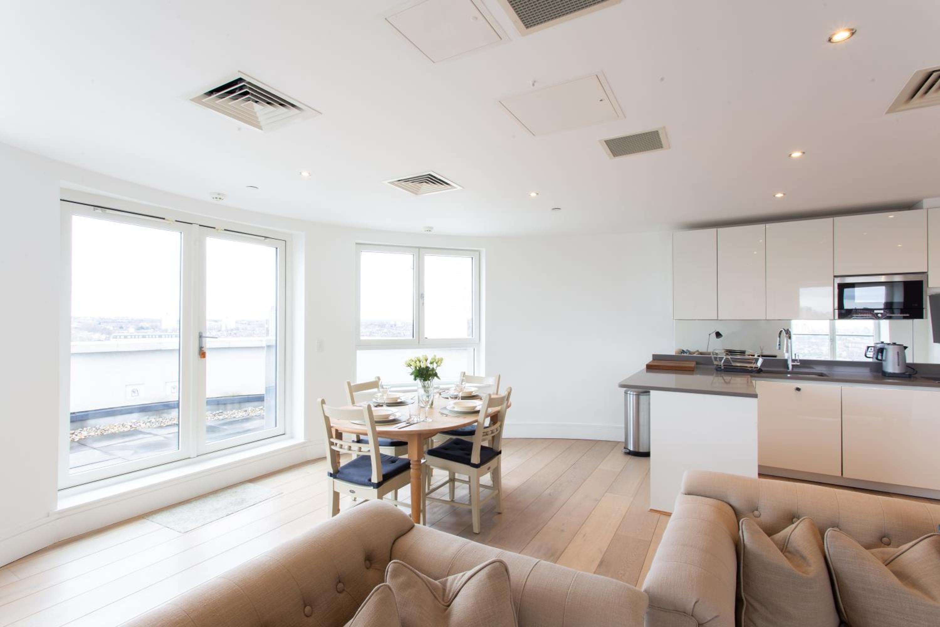 Two-Bedroom Apartment with Terrace photo 3