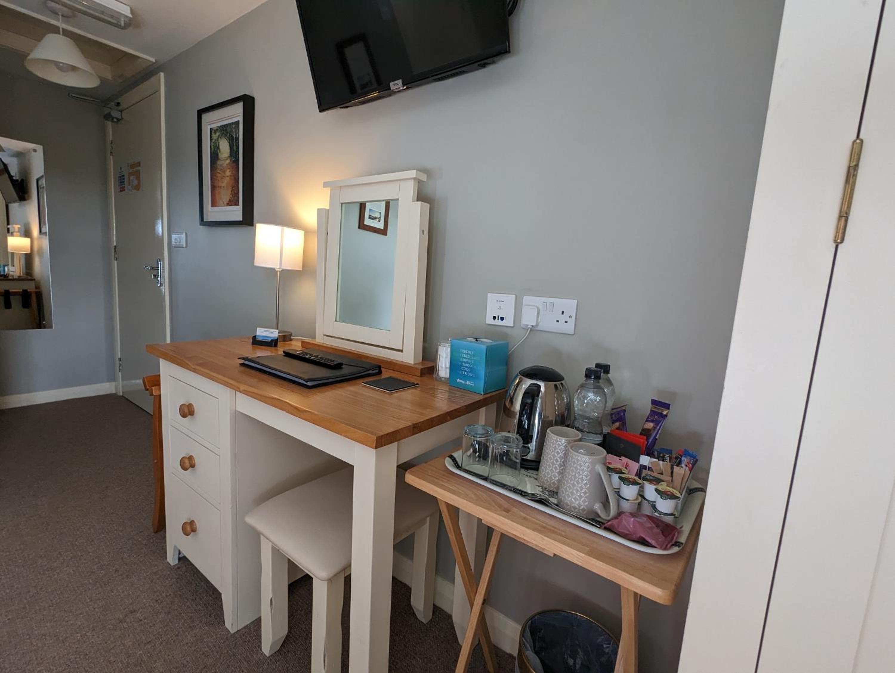 Standard King Room