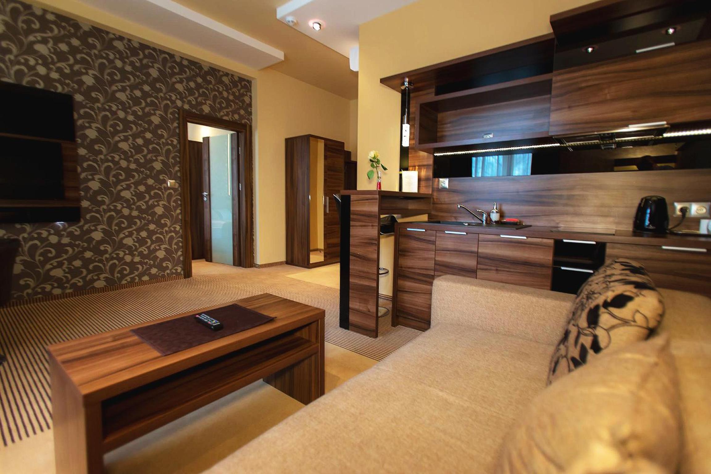 Deluxe Apartment - Photo 2