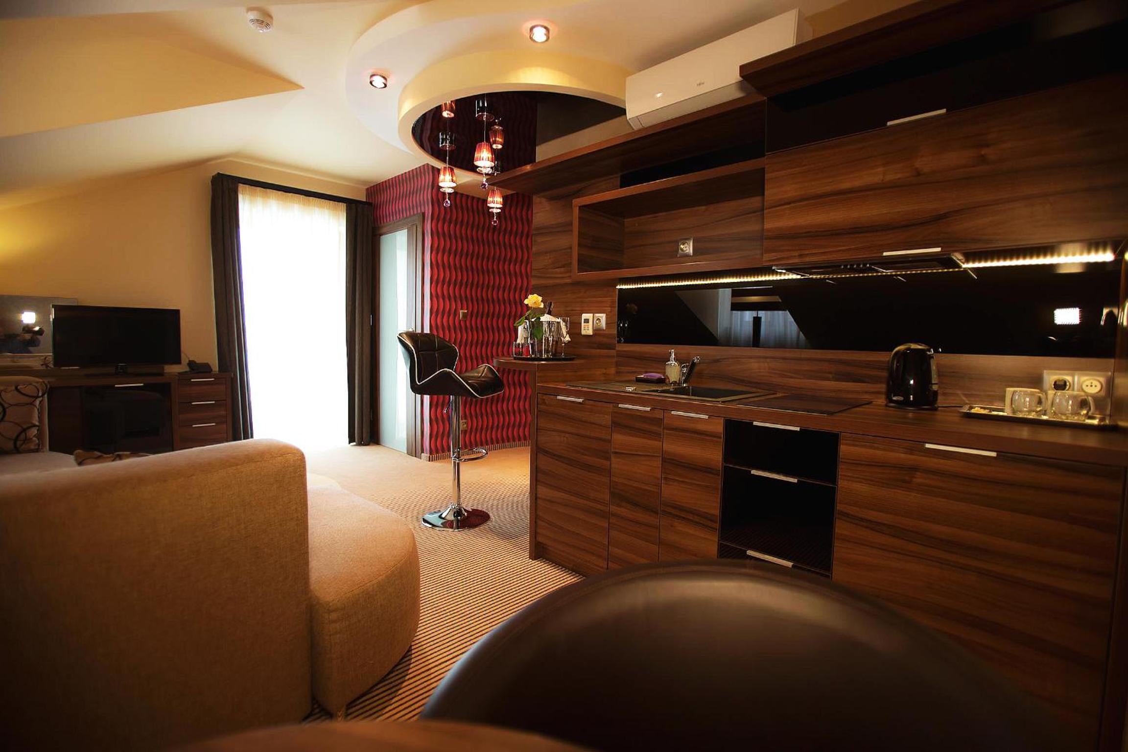 Premium Apartment - Photo 4