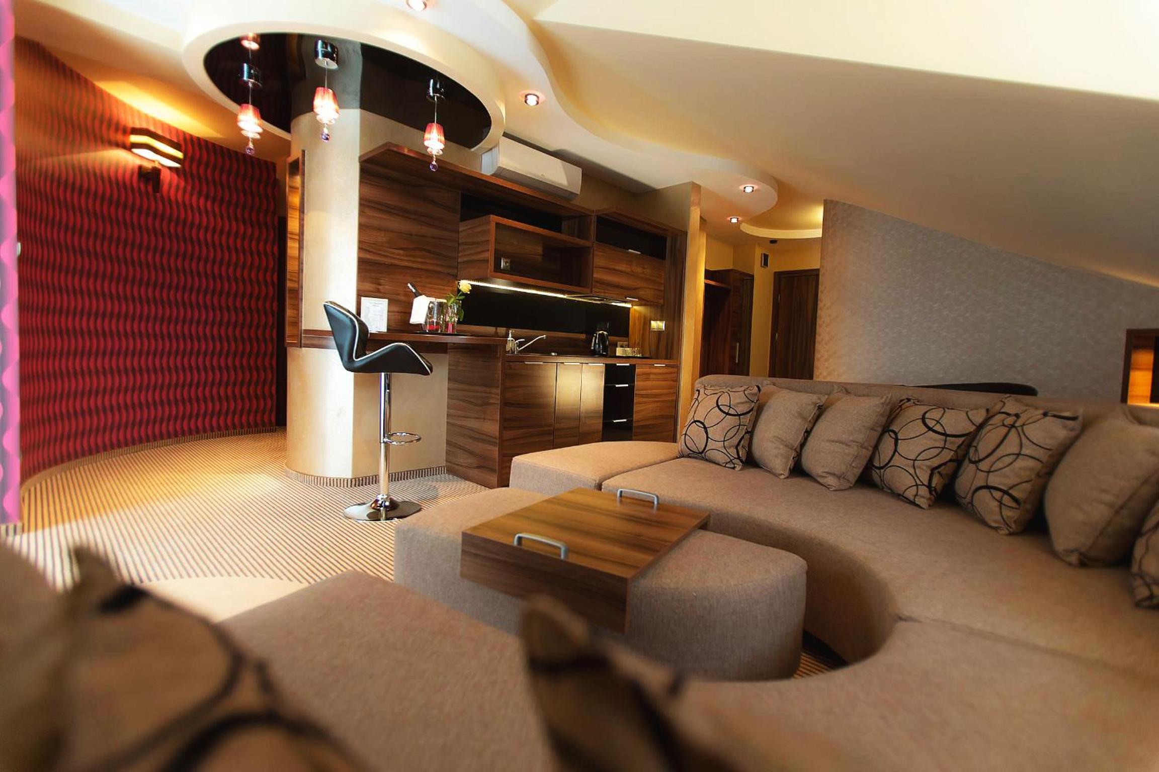 Premium Apartment - Photo 2