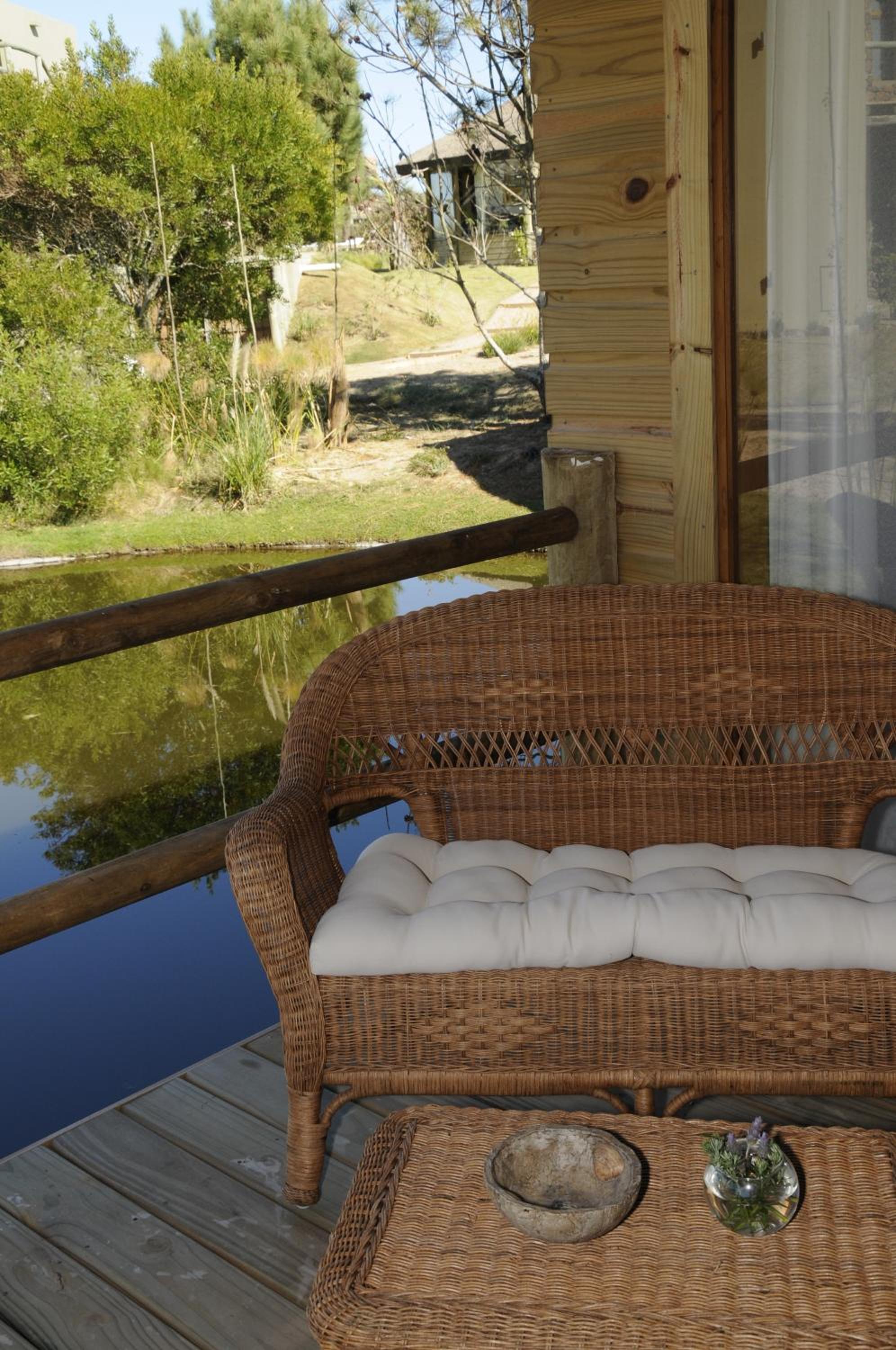 Bungalow (2 Adults) - Photo 5