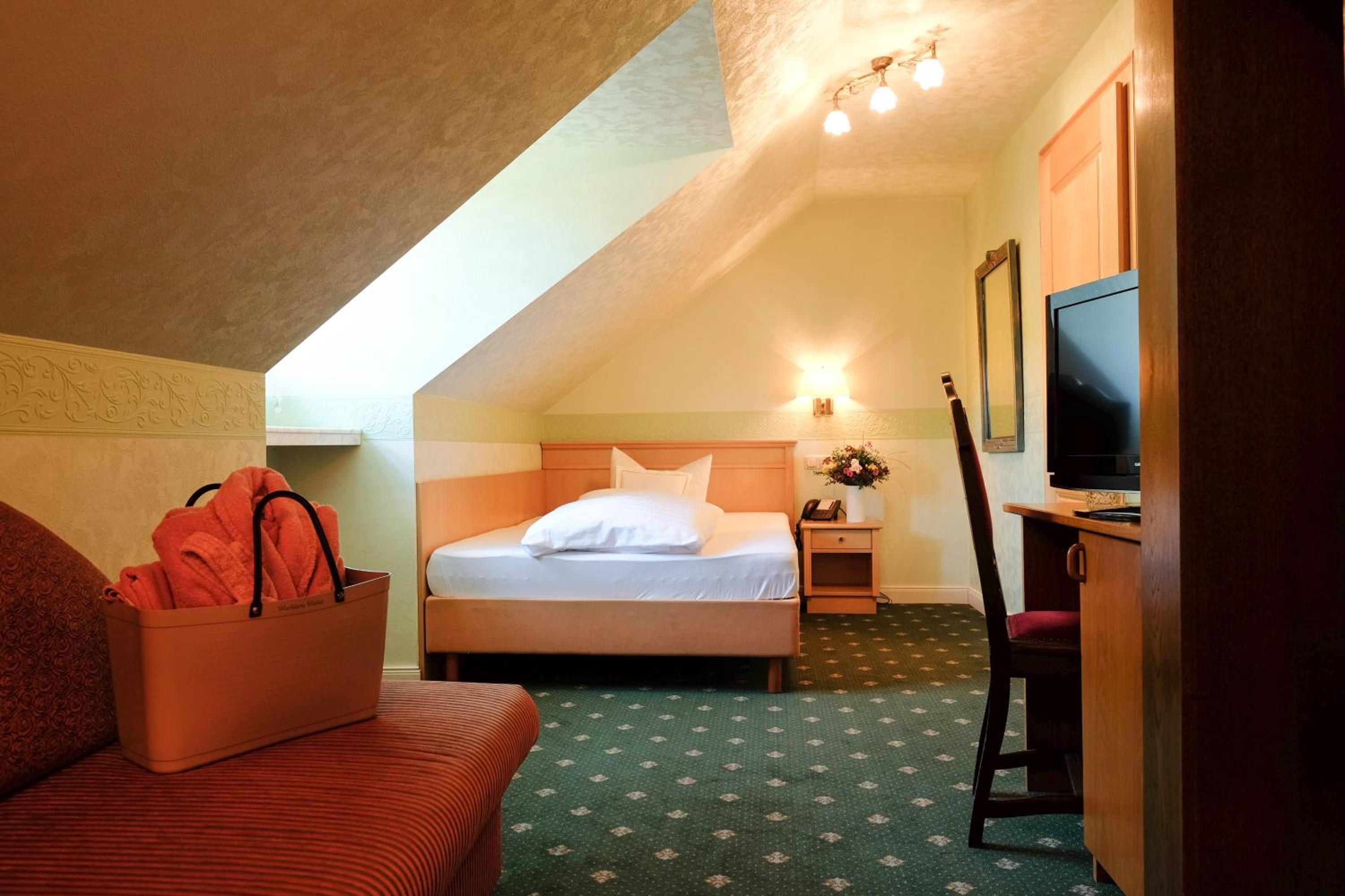 Type 2 Single Room photo 1