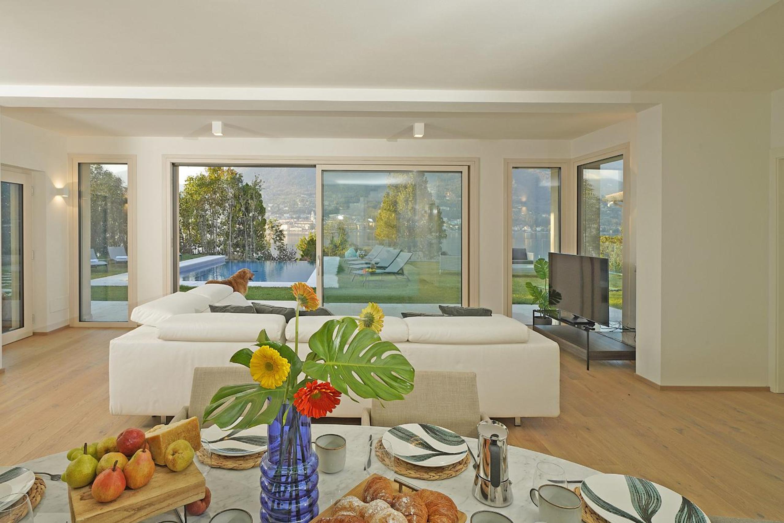 Villa - Beach Front