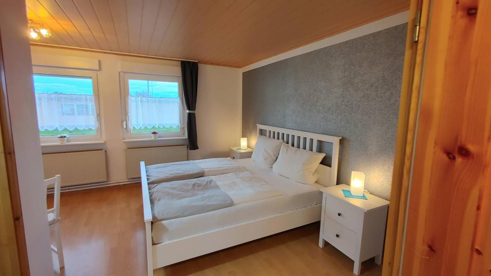 Double Room with Bathroom photo 2