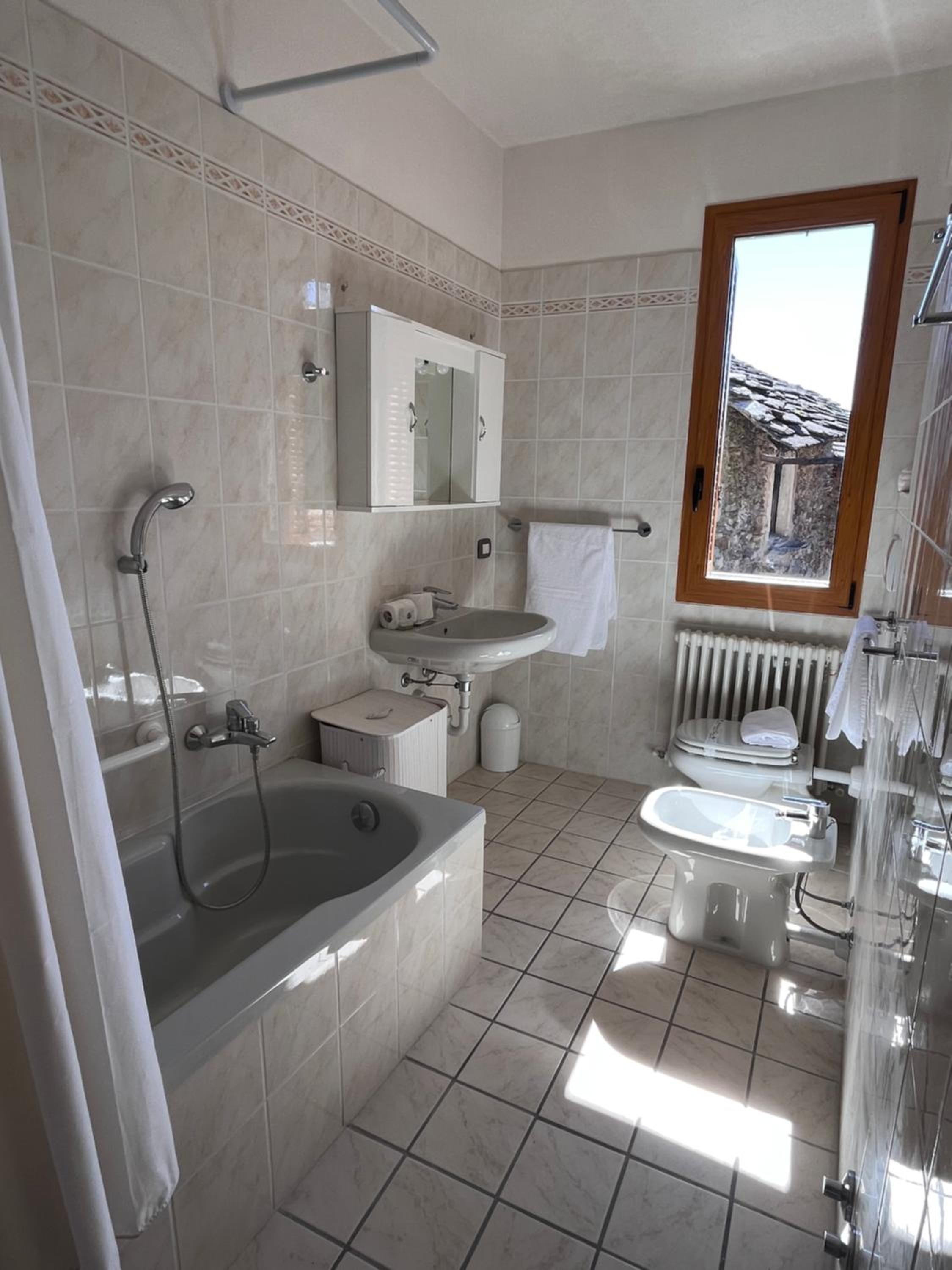 Apartment - Ground Floor photo 2