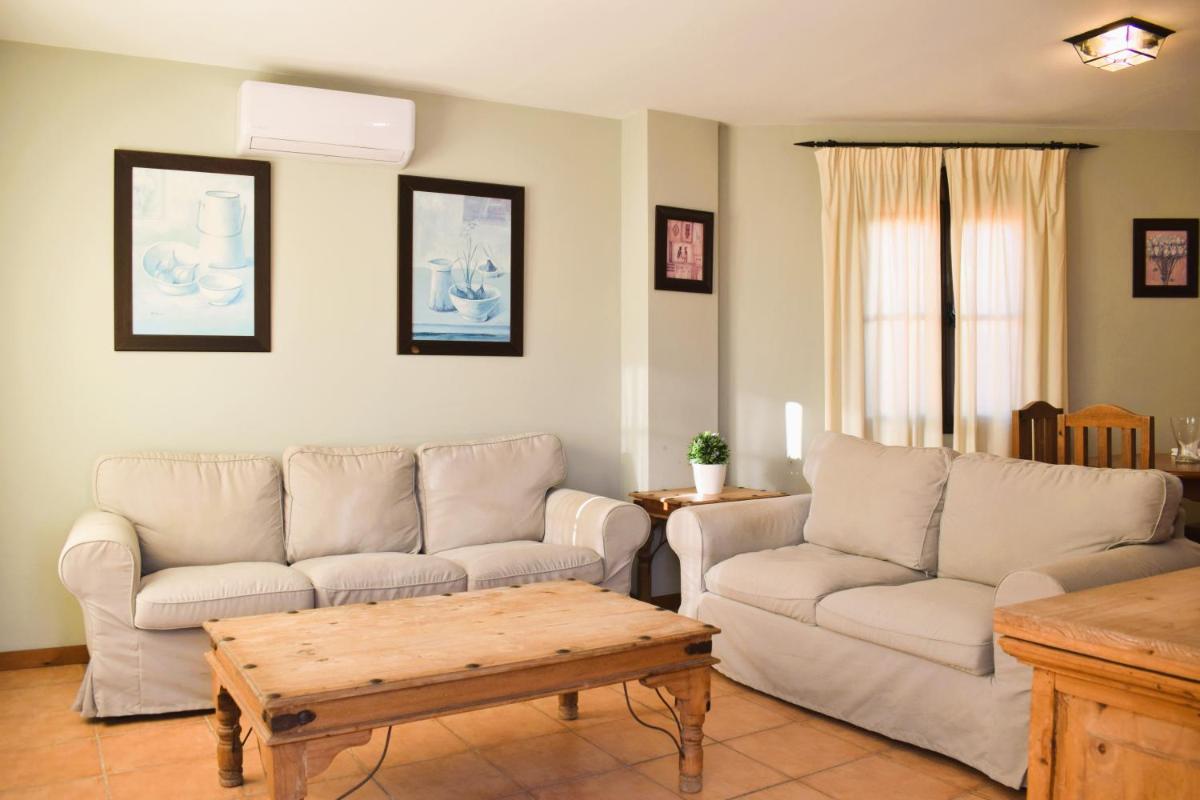 Two-Bedroom Apartment photo 2