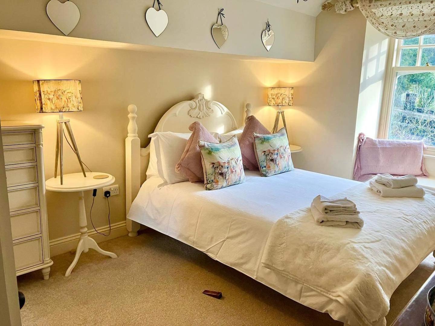Standard King Room photo 2
