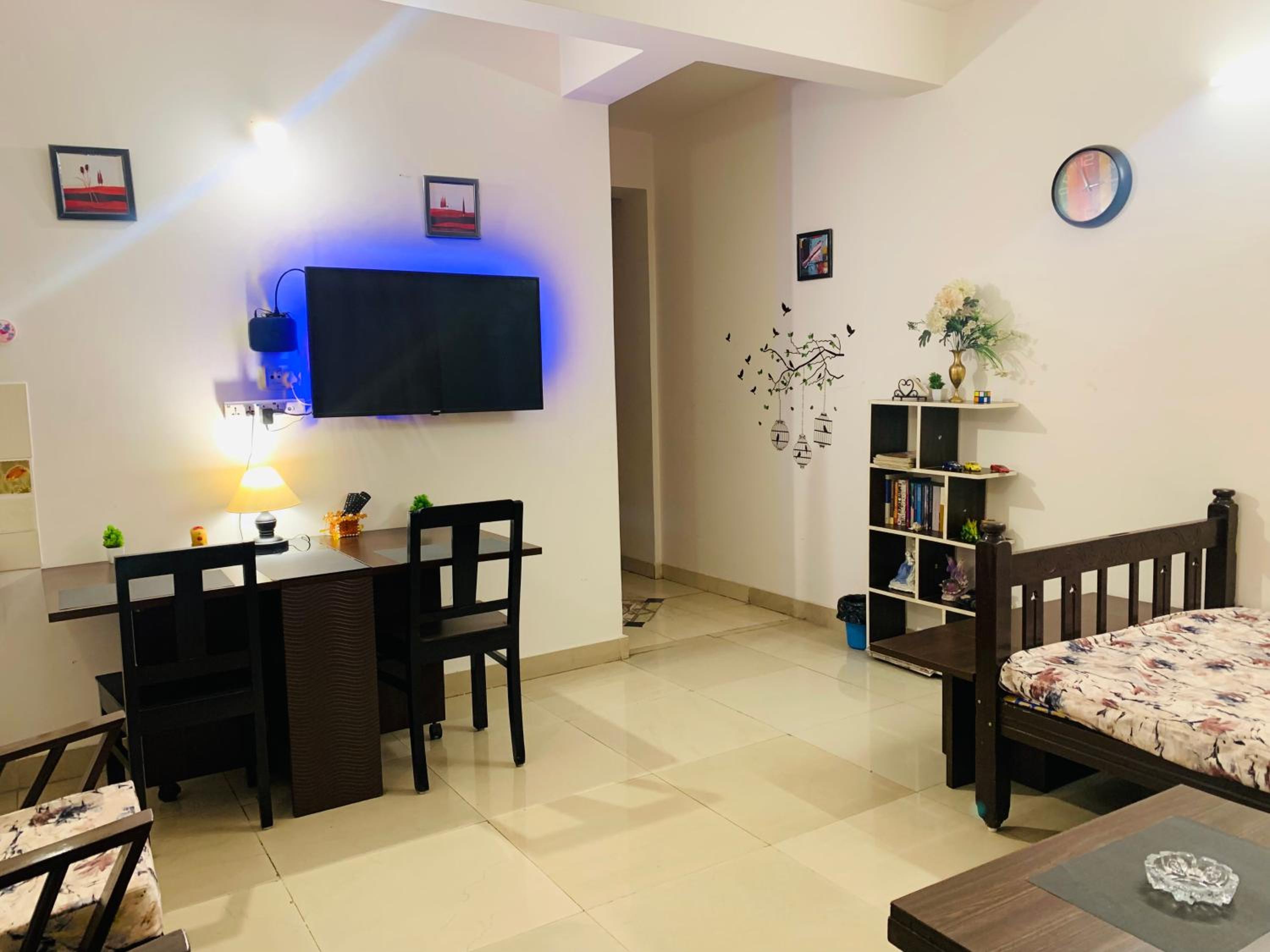 Two-Bedroom Apartment - Photo 28