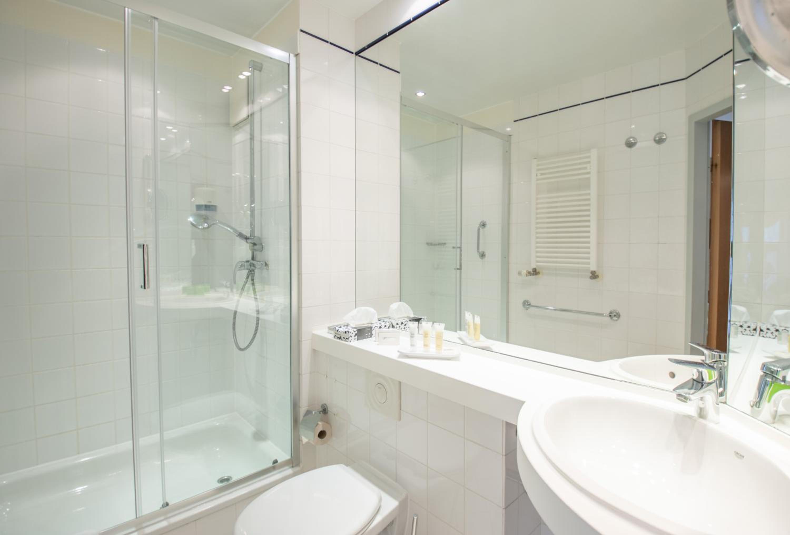 Double Room - Photo 4