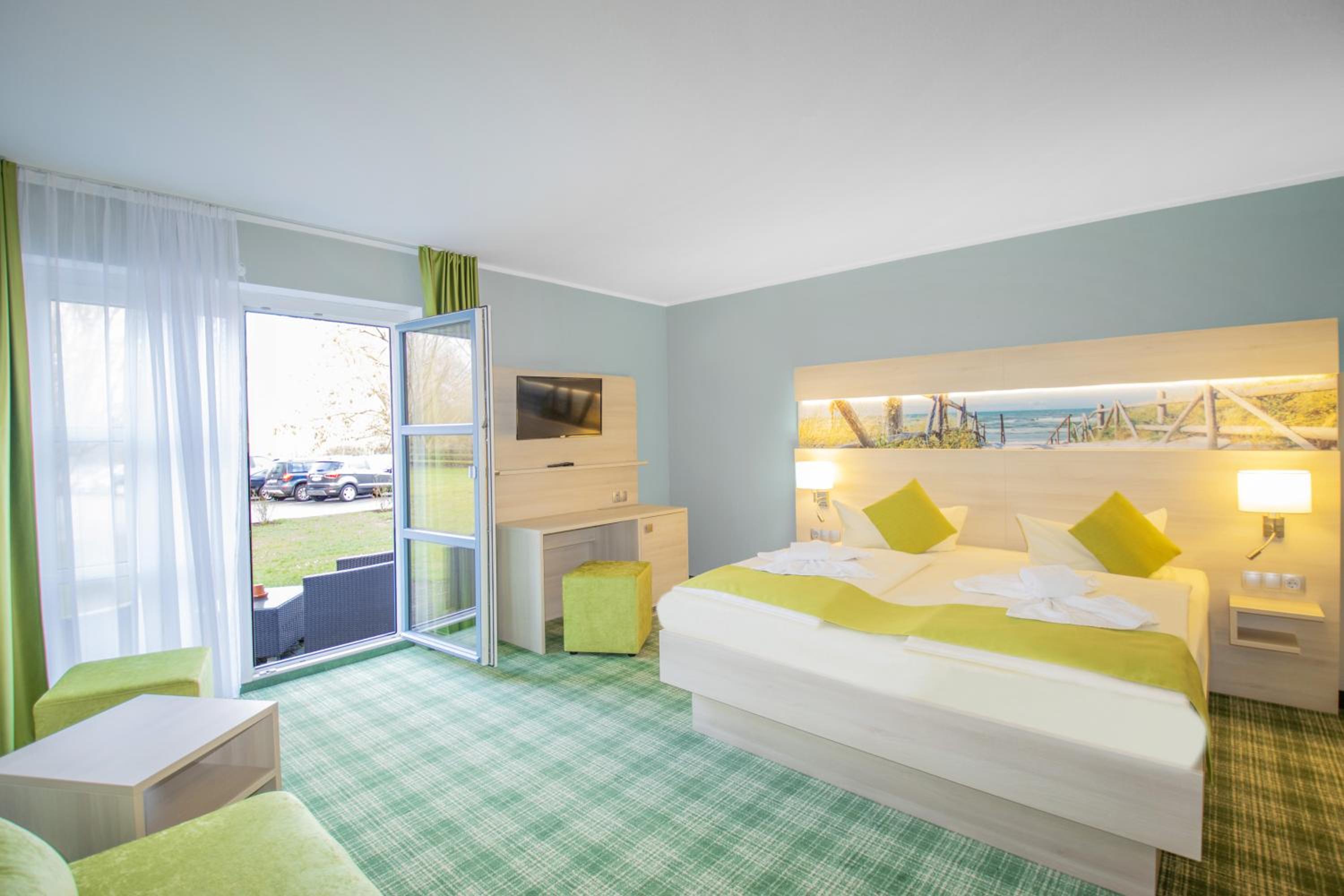 Double Room with Terrace - Photo 1